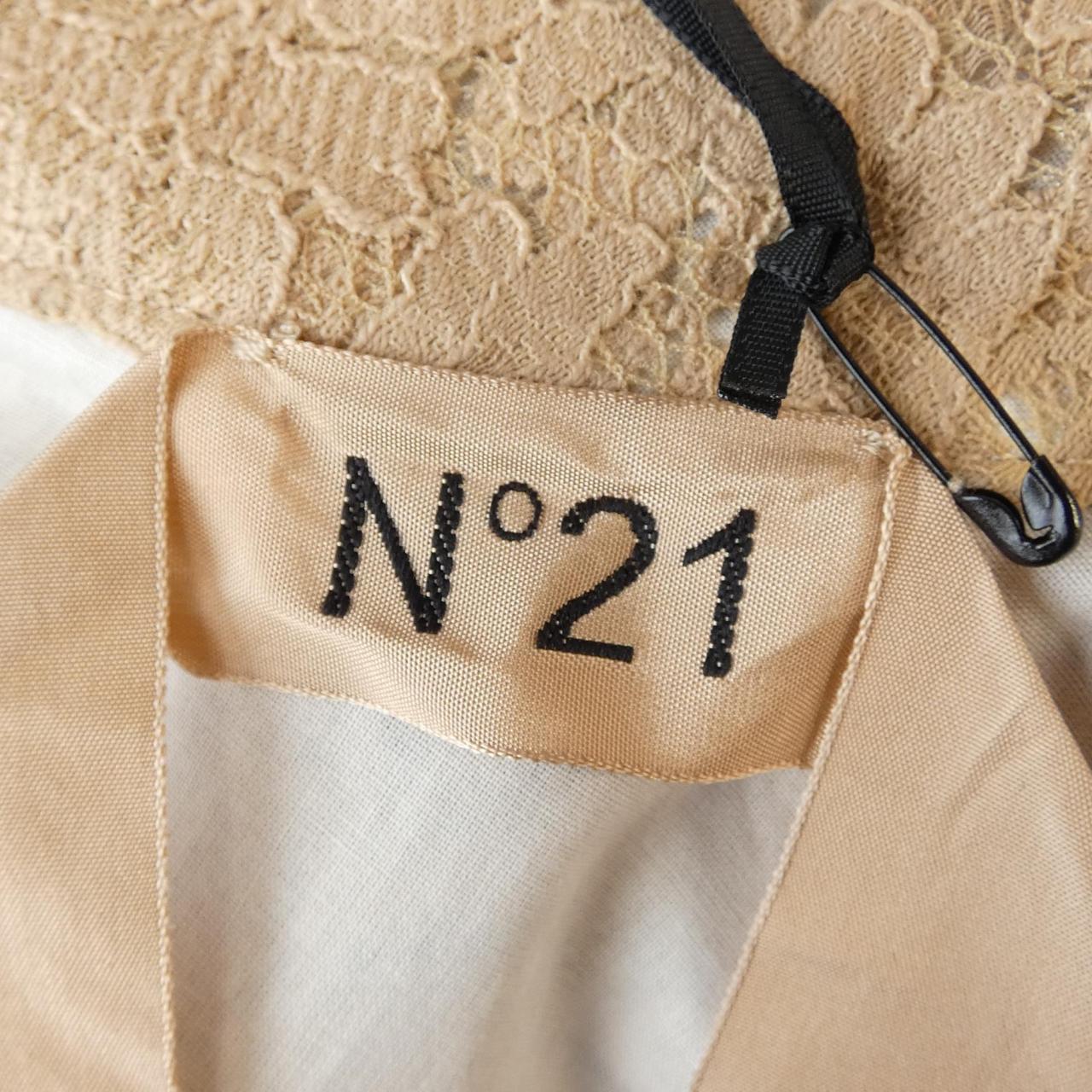 ヌメロヴェントゥーノ N°21 P24EN2S H0624126 ワンピース