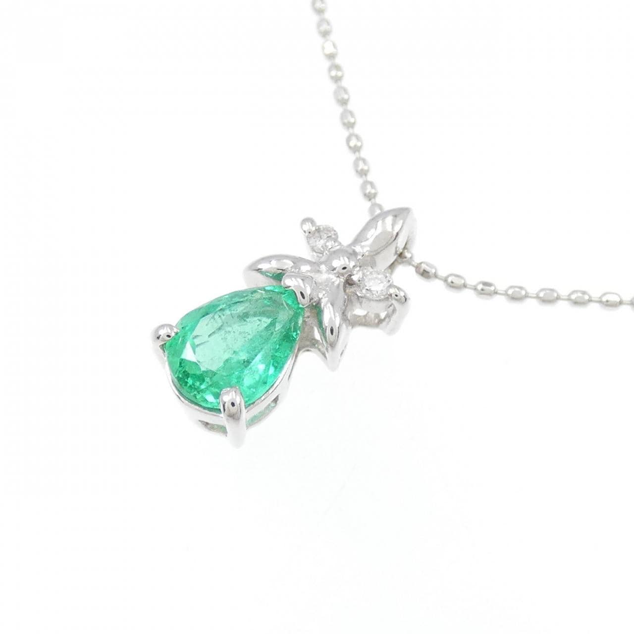 K18WG Emerald Necklace 0.45CT