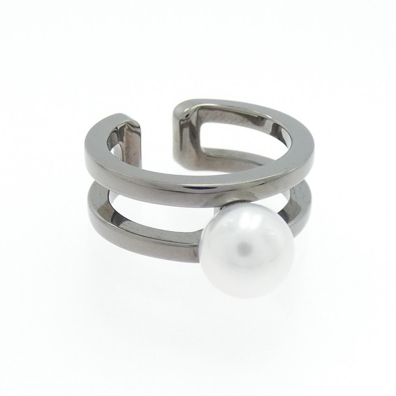 MIKIMOTO Passion Noir 耳夹 6.1 毫米单耳