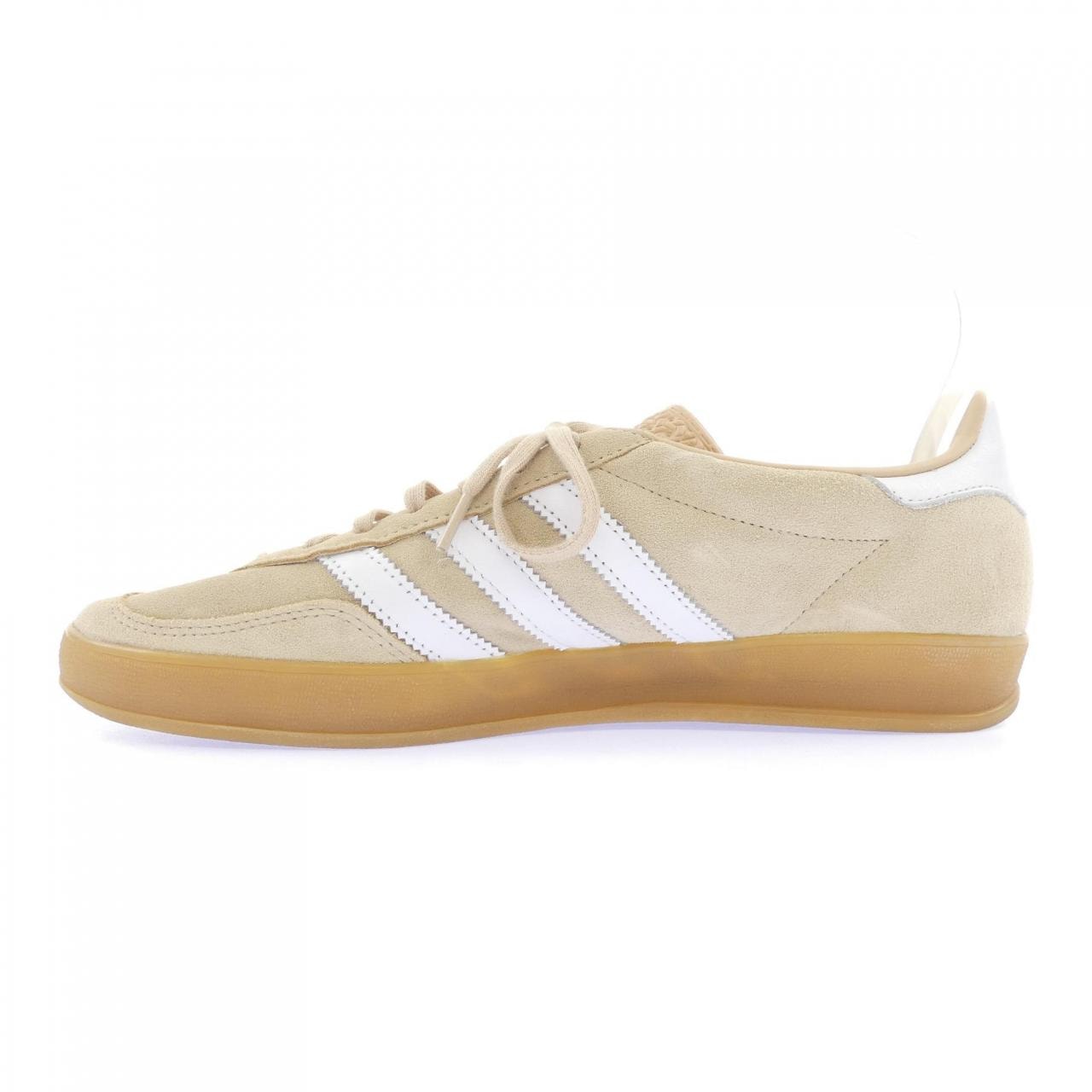 アディダス ADIDAS スニーカー