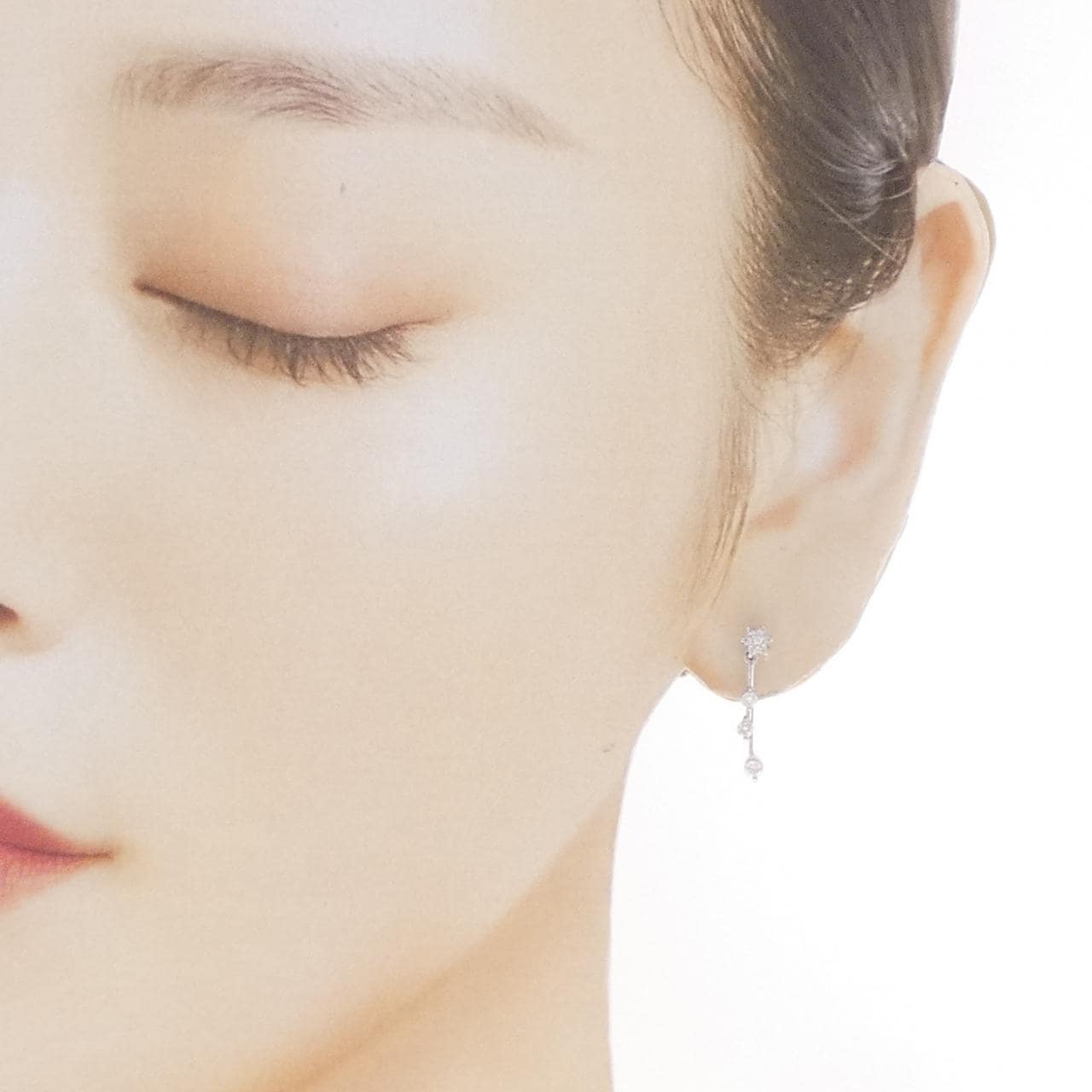 ヴァンドーム ダイヤモンド ピアス 0.30CT