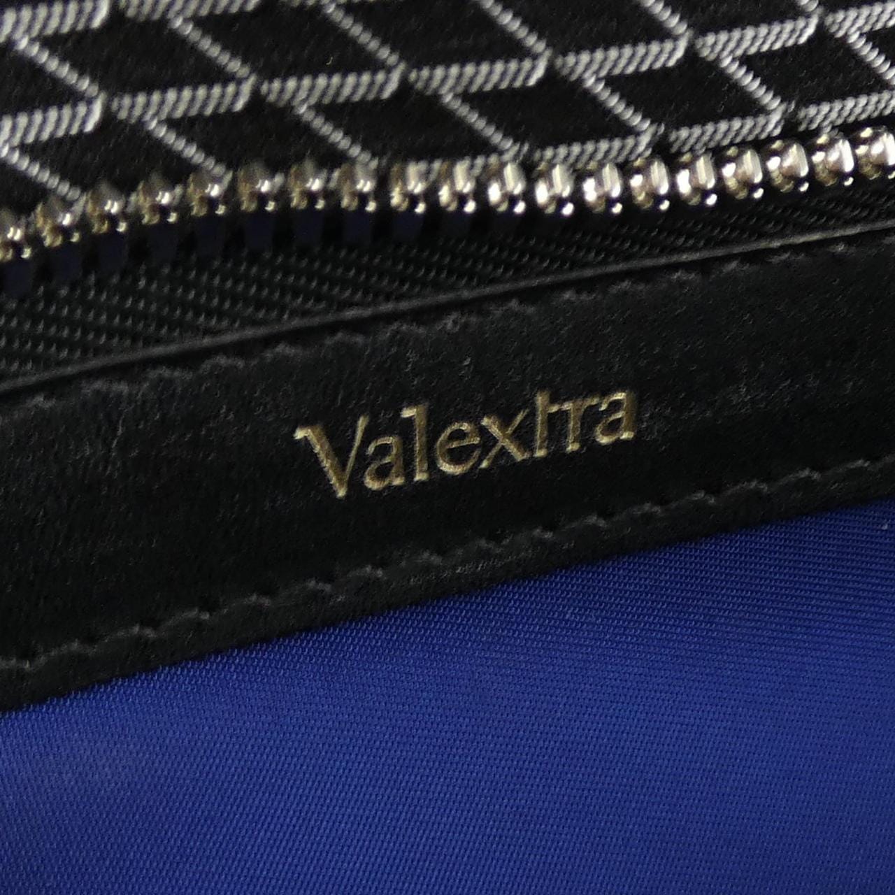 ヴァレクストラ VALEXTRA BAG