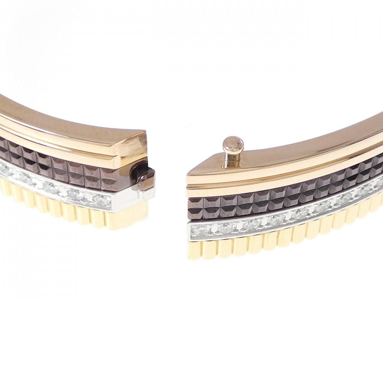 ブシュロン キャトル クラシック バングル