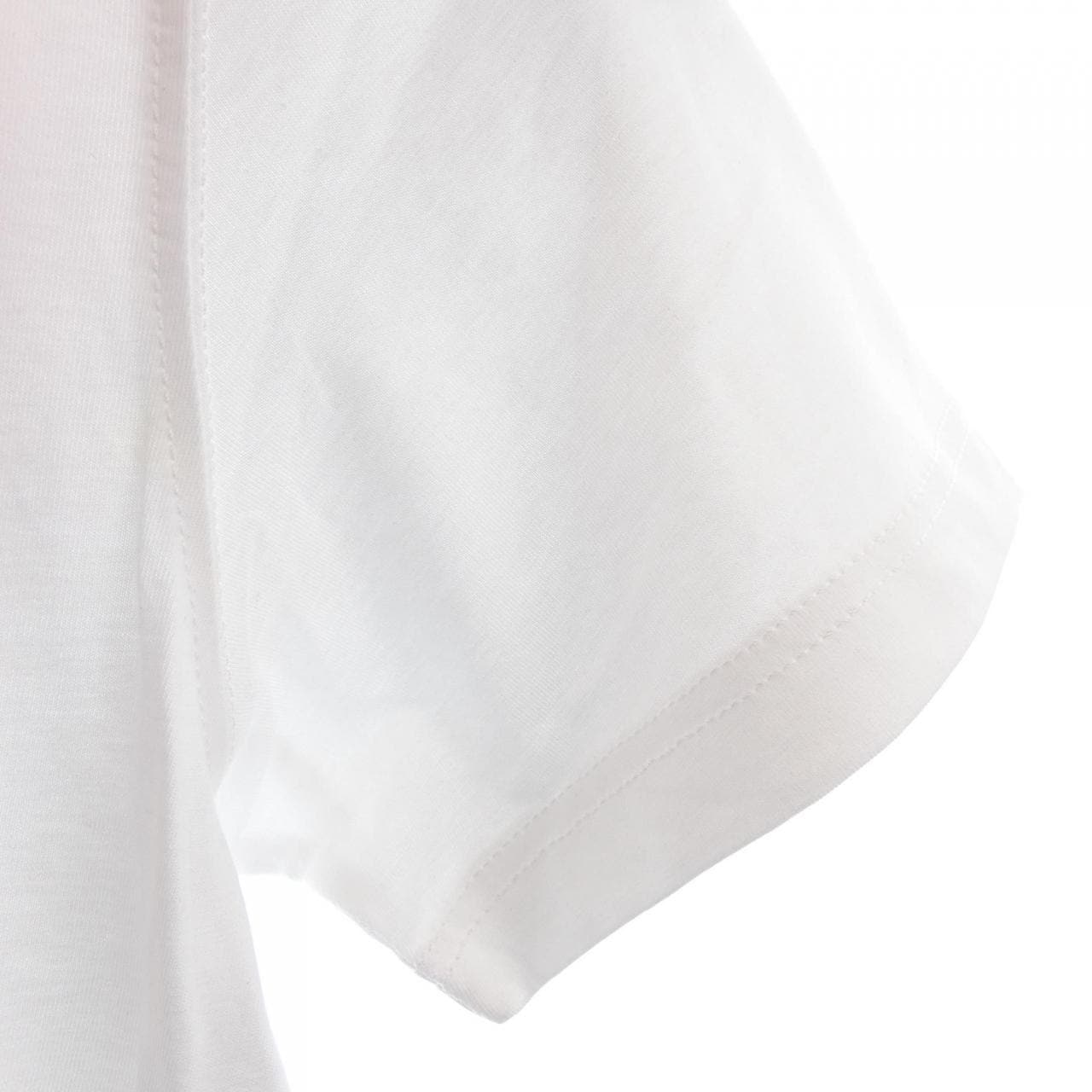 ディーゼル DIESEL Tシャツ