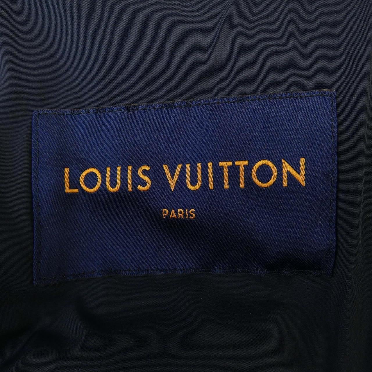 ルイヴィトン LOUIS VUITTON モノグラムパデッドライトブルゾン HIB50WRSC ジャケット