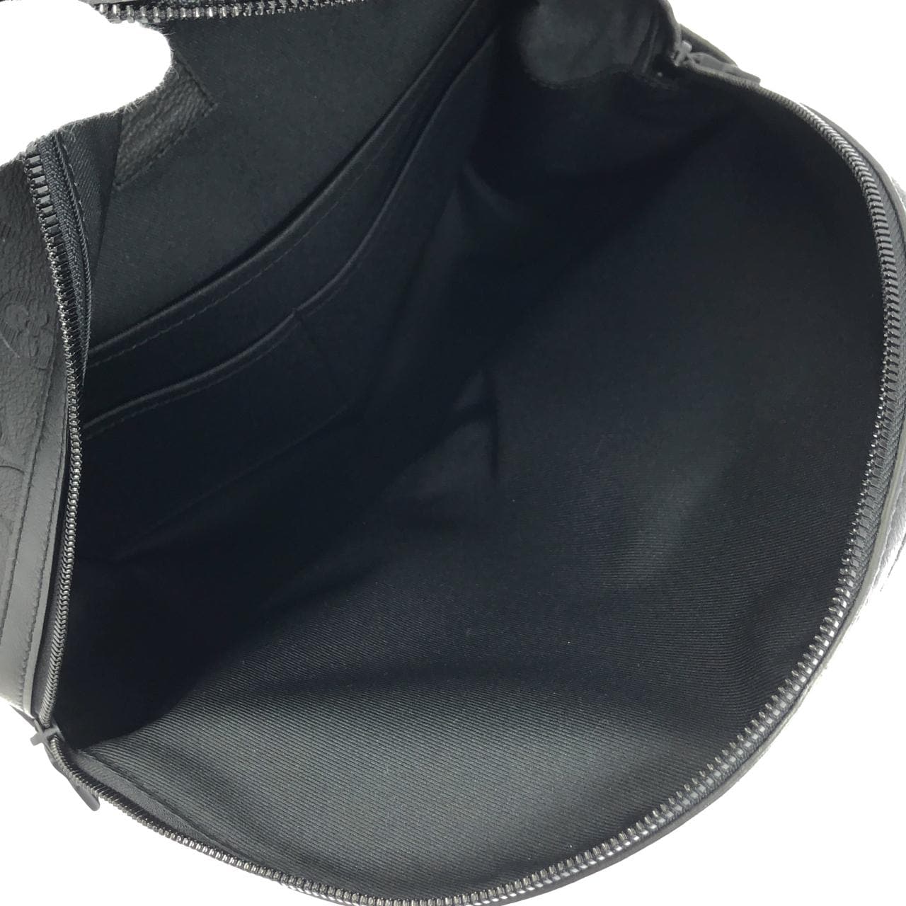 ルイヴィトン モノグラム シャドウ ディスカバリー バックパック PM M46553 リュックサック