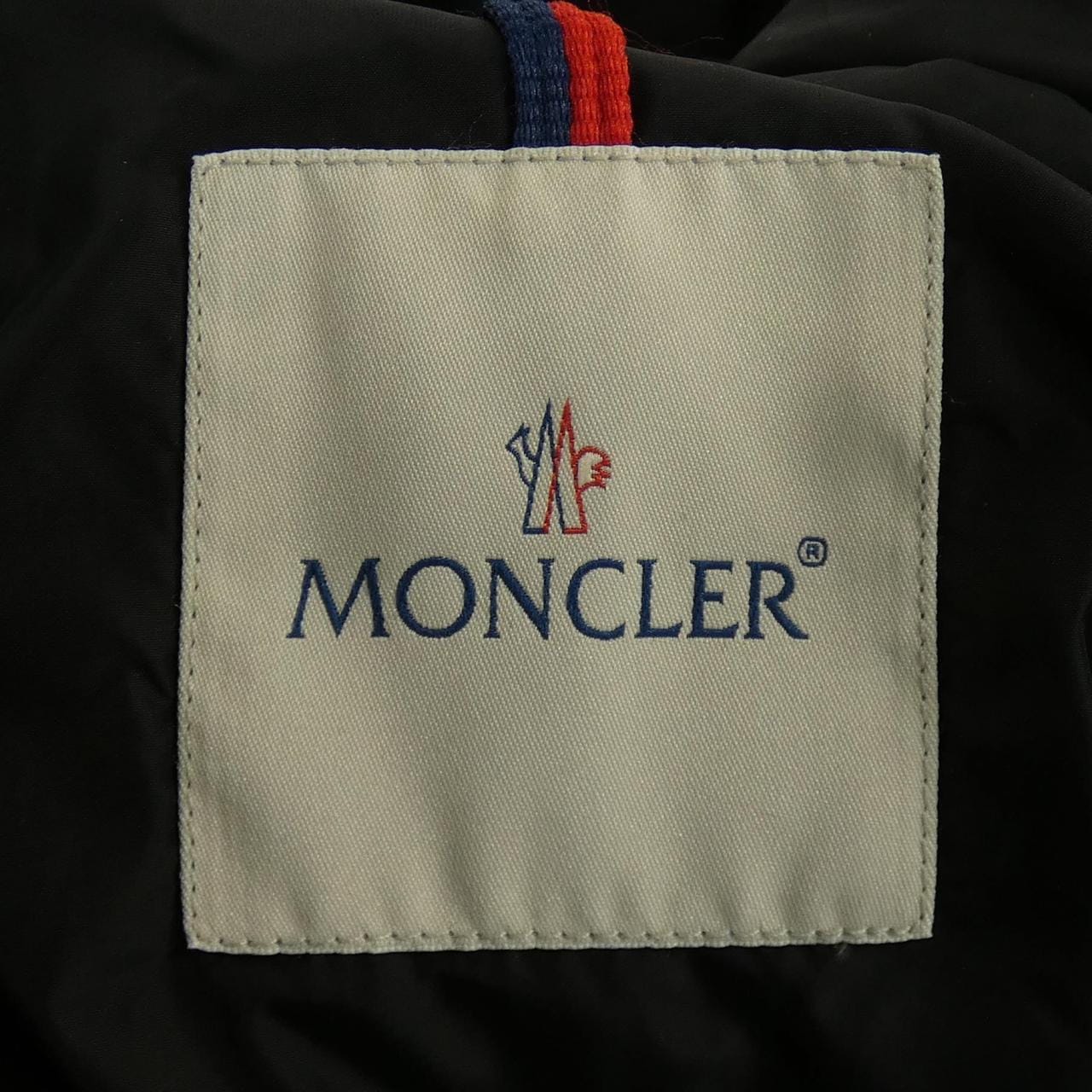 MONCLER MONCLER Down Jacket