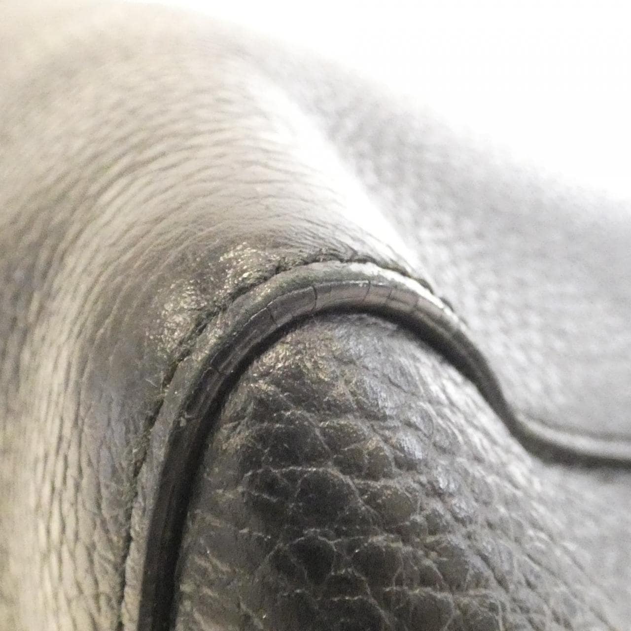 グッチ 354397 CAO0G バッグ