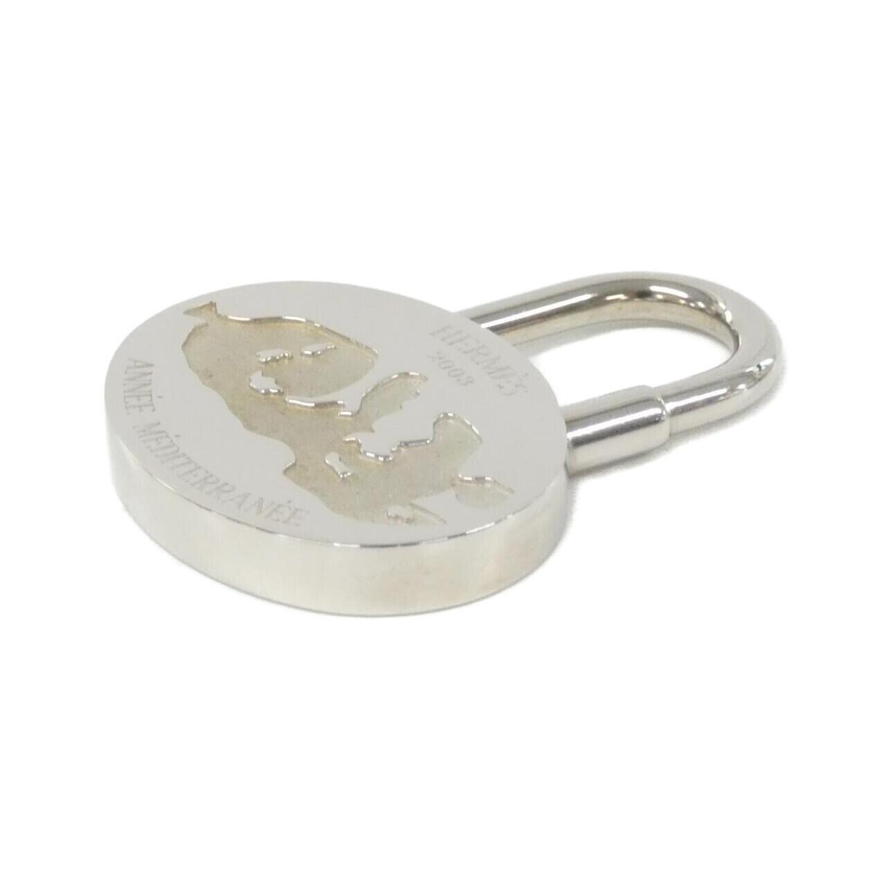 エルメス LE MEDITERRANEE カデナ 038379CK キーホルダー