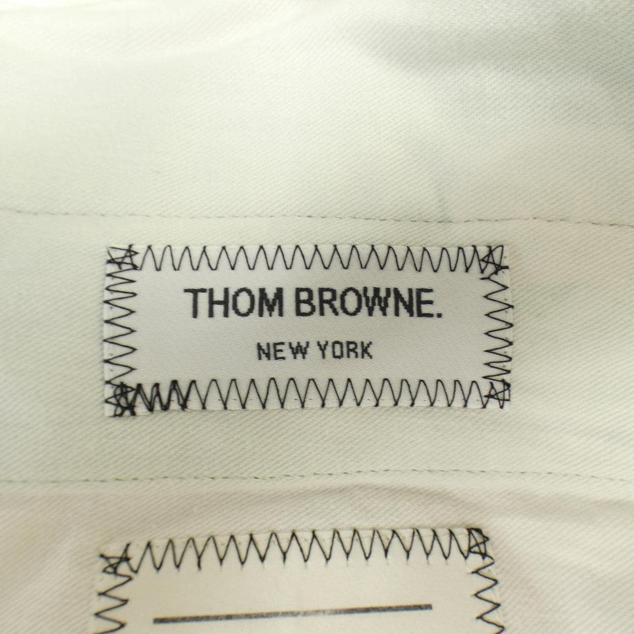 トムブラウン THOM BROWNE ショートパンツ