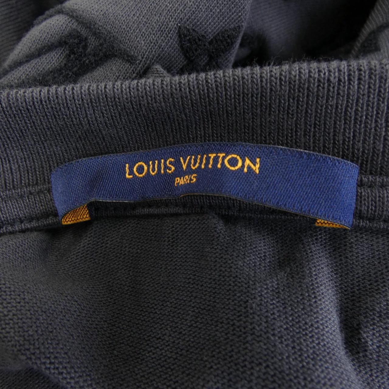 ルイヴィトン LOUIS VUITTON フックアンドループモノグラム HIY74WJYH Tシャツ