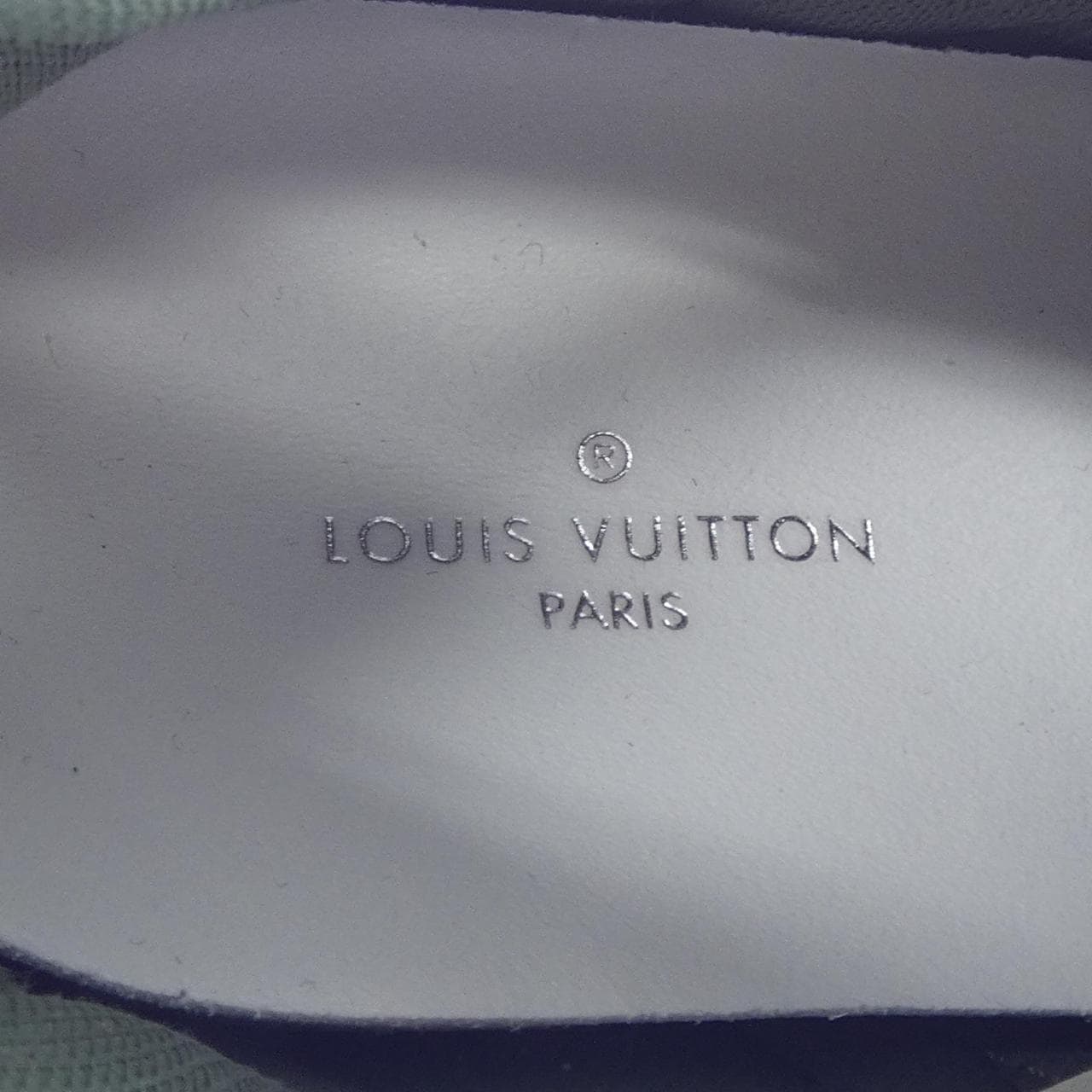 ルイヴィトン LOUIS VUITTON LVアークライト スニーカー