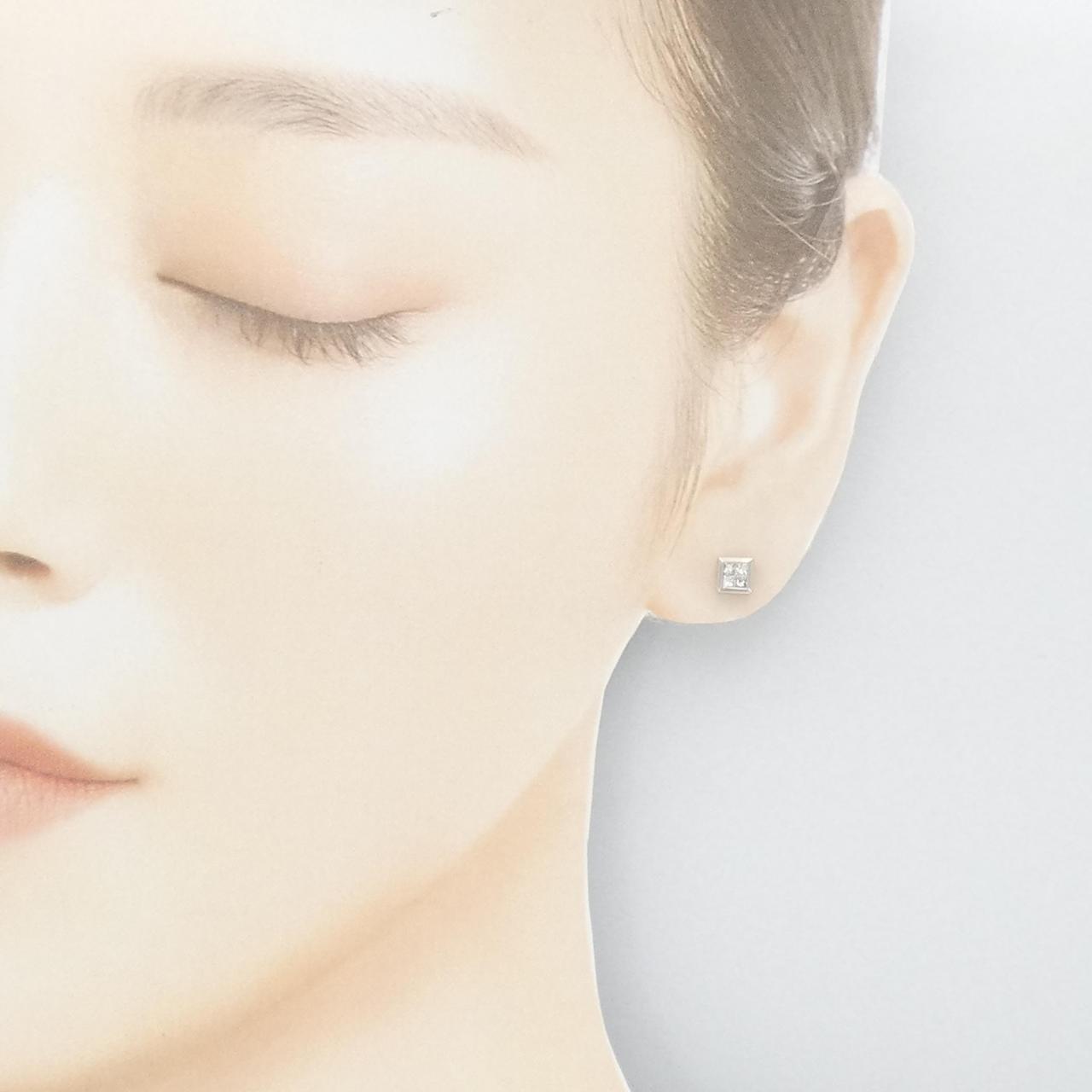 K18WG/750WG ダイヤモンド ピアス 0.28CT