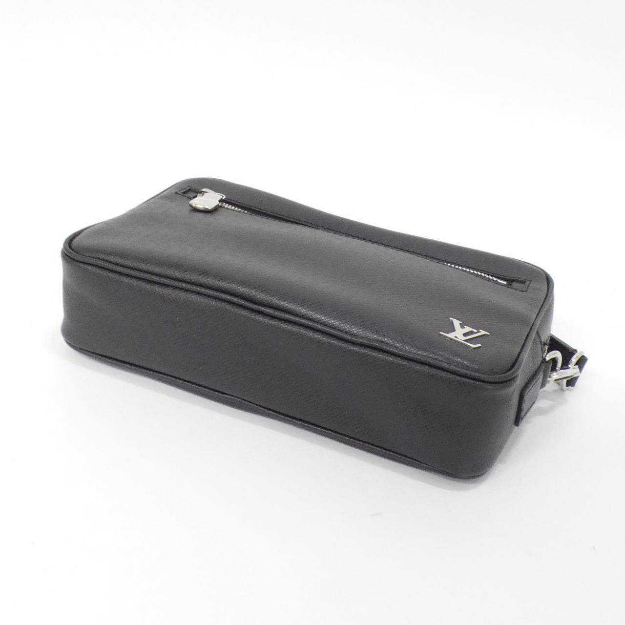ルイヴィトン タイガ ポシェット カサイ M30441 セカンドバッグ