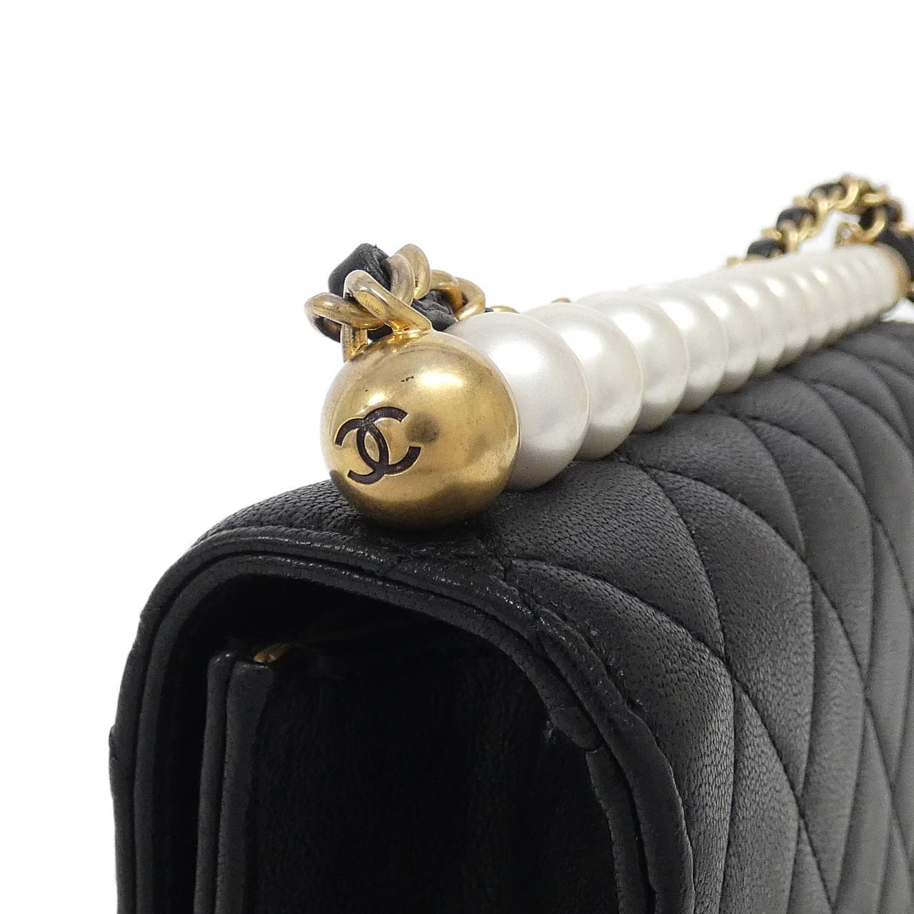 CHANEL AS0585 Shoulder Bag