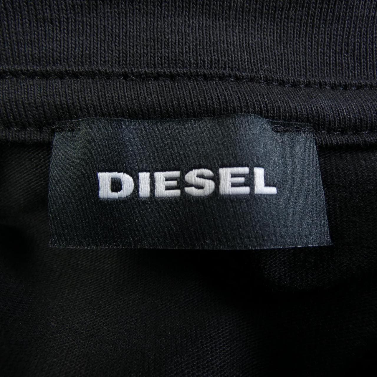 ディーゼル DIESEL Tシャツ