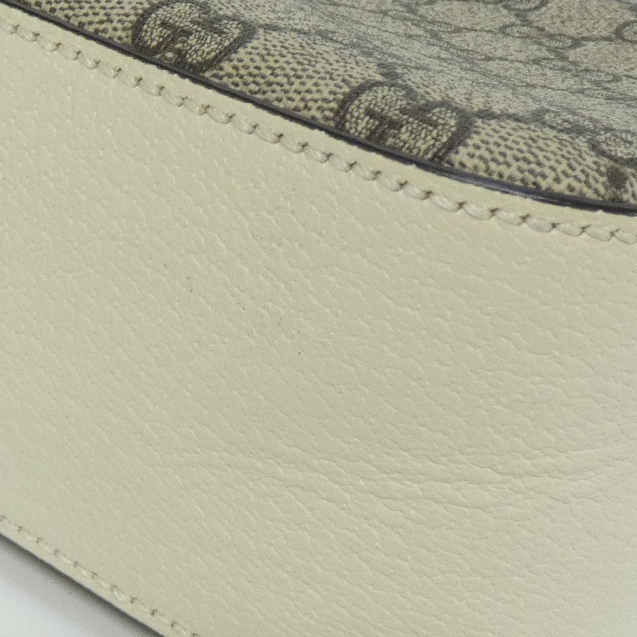 グッチ OPHIDIA 681064 96IWT ショルダーバッグ