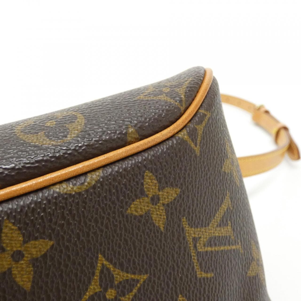 ルイヴィトン モノグラム ブロワ M51221 ショルダーバッグ
