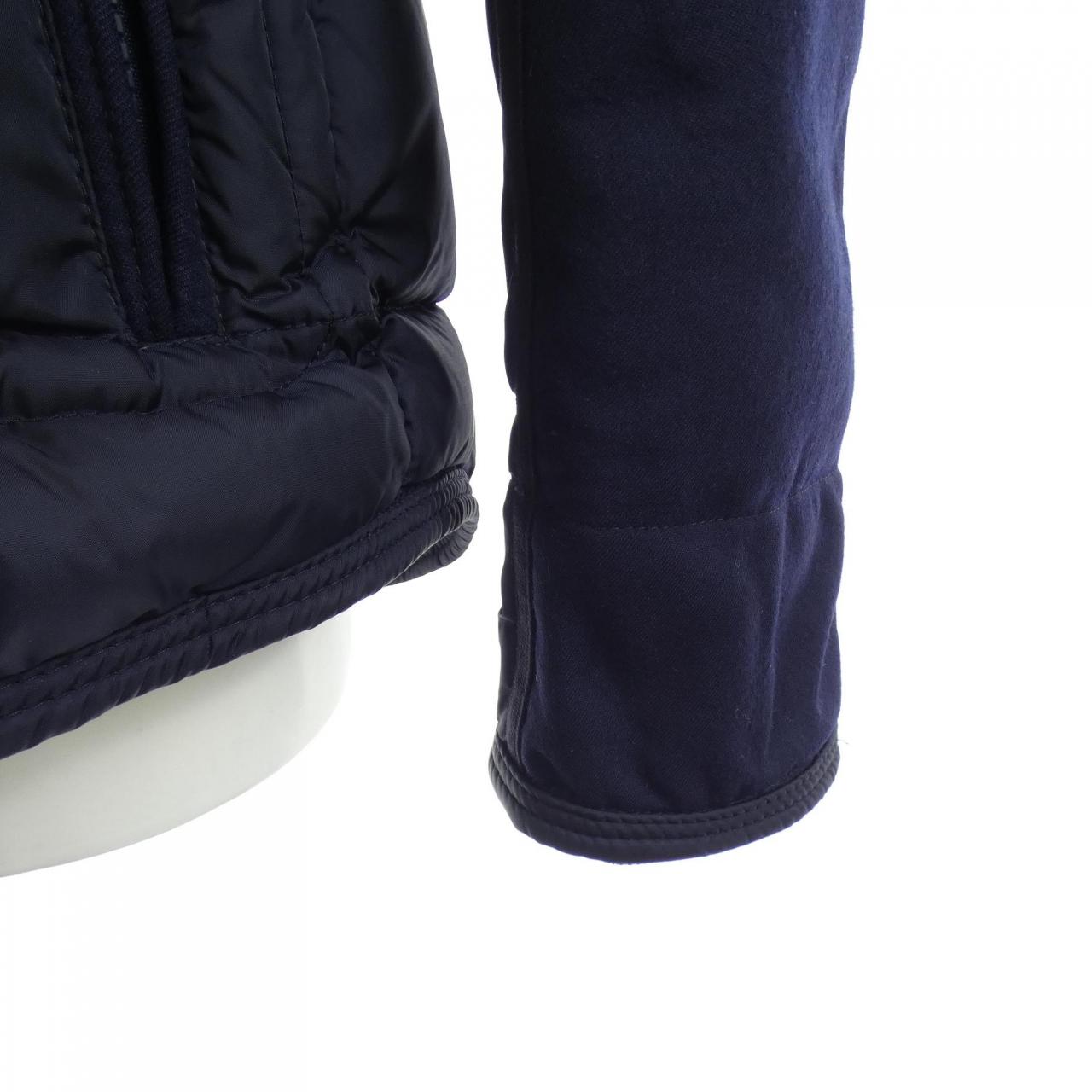 モンクレール MONCLER RYAN ダウンジャケット