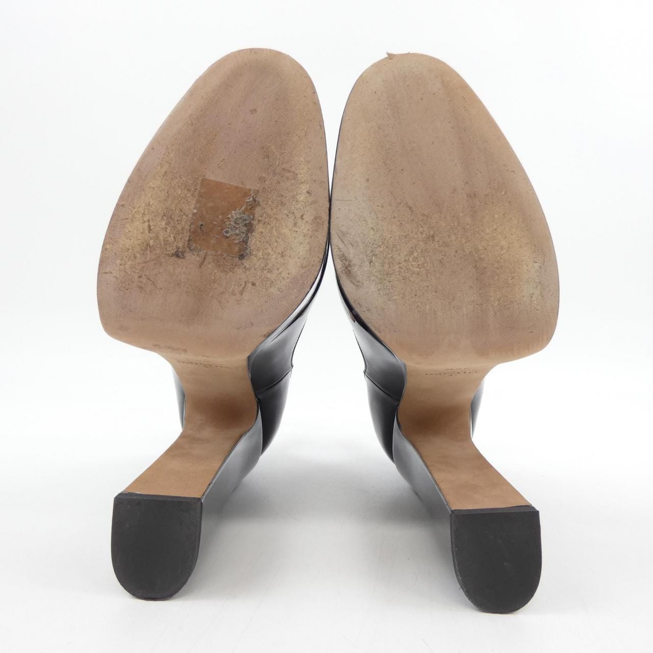 ヴァレンティノガラヴァーニ VALENTINO GARAVANI パンプス