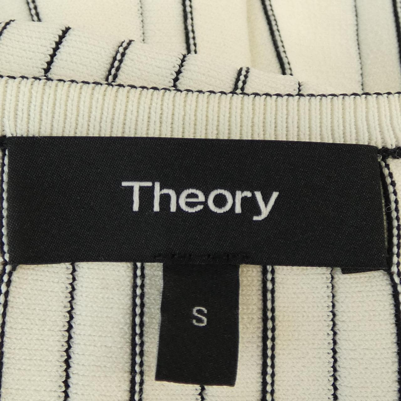 セオリー theory トップス