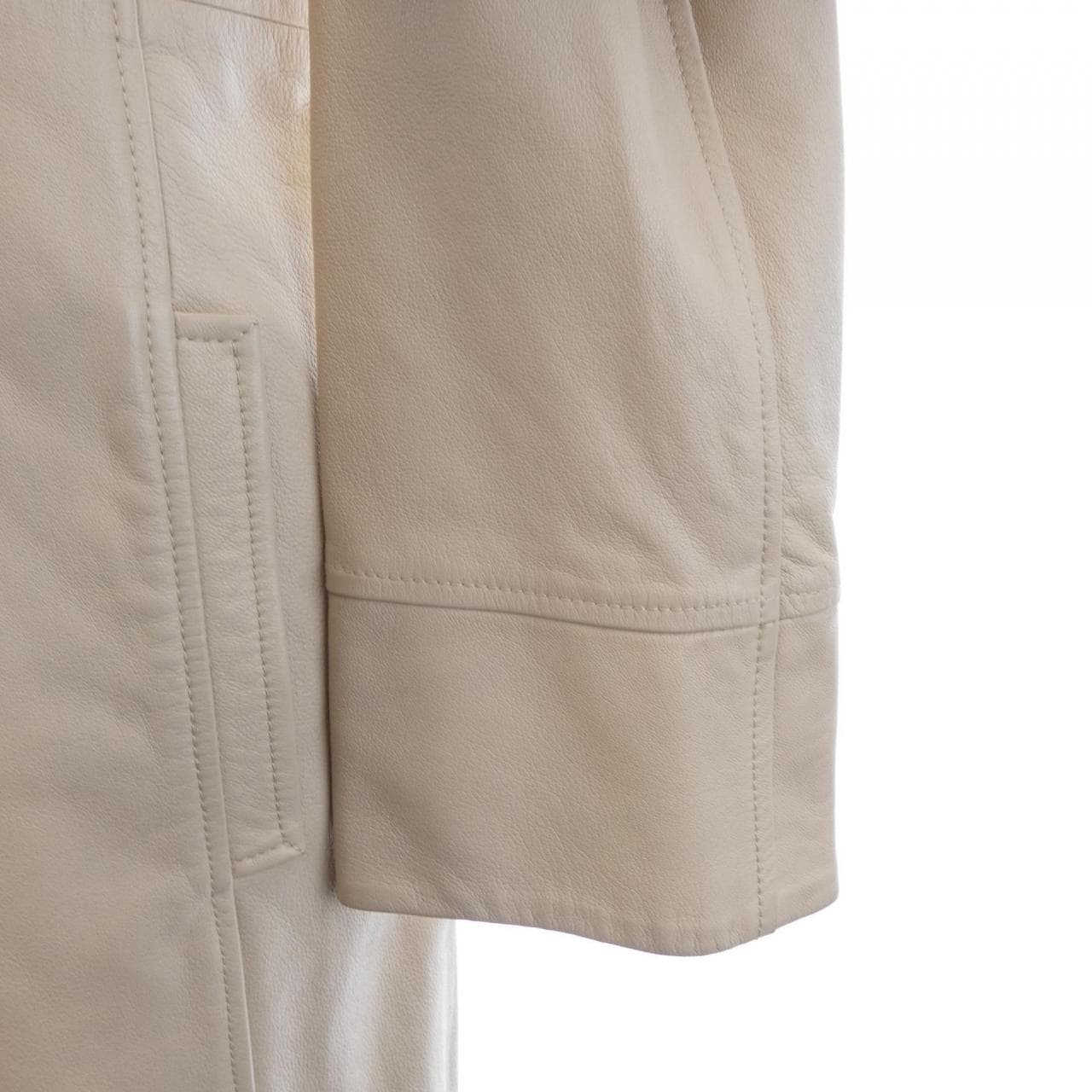 セリーヌ CELINE 2 8A83/2026 レザーコート