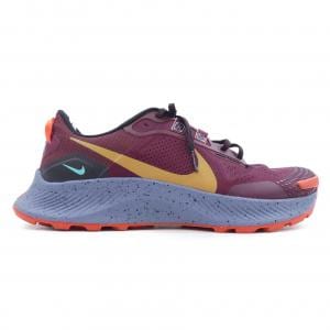 ナイキ NIKE スニーカー