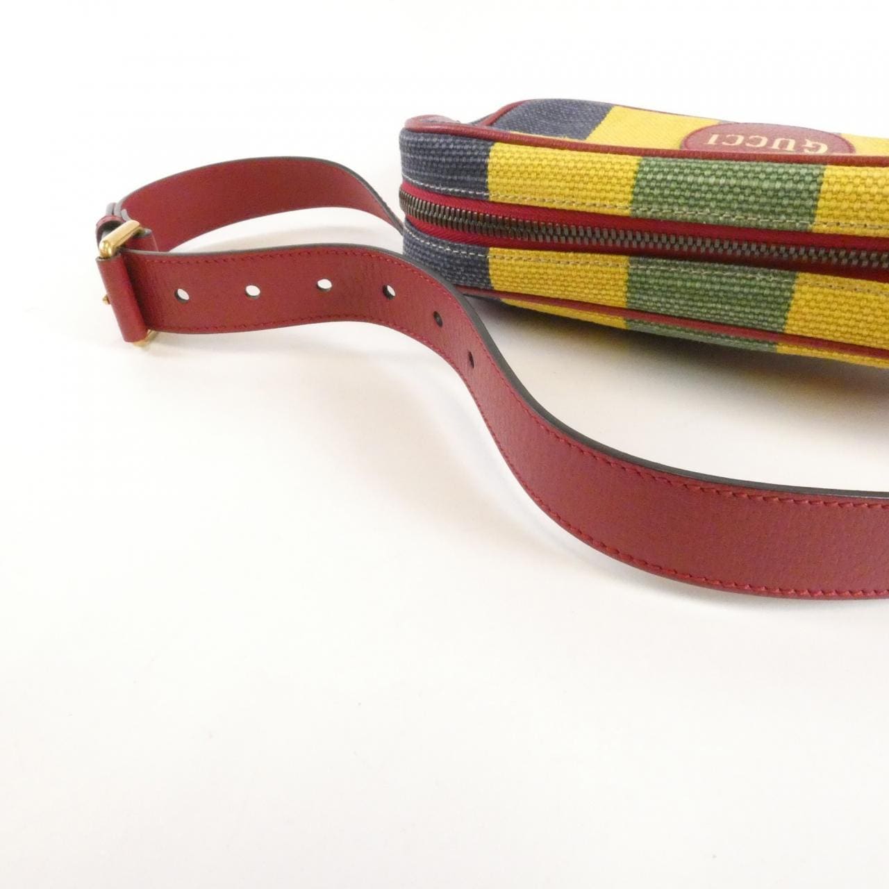 グッチ 625895 2CSAT ウエストバッグ