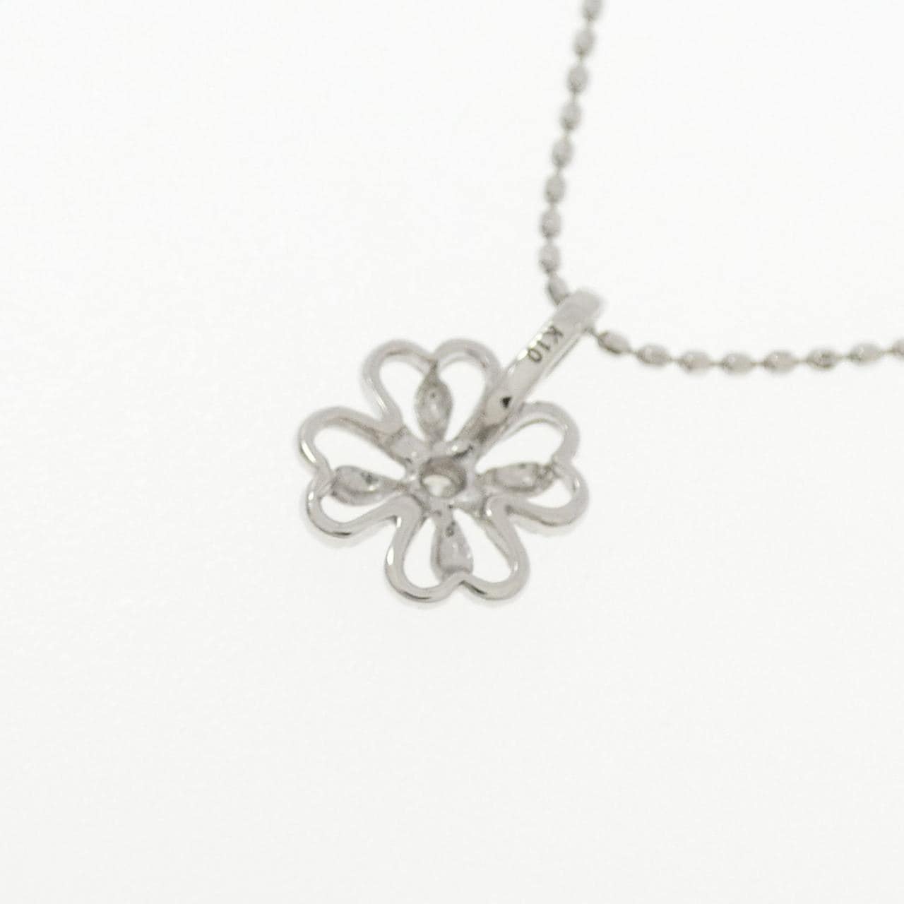K10WG フラワー ダイヤモンド ネックレス