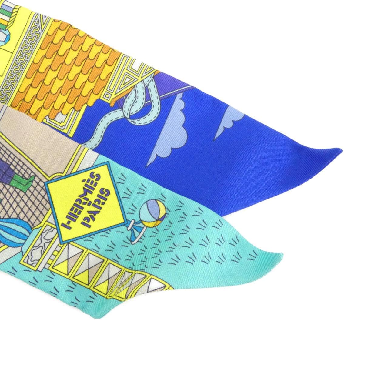 エルメス LA MAISON DES CARRES ツイリー 062941S スカーフ