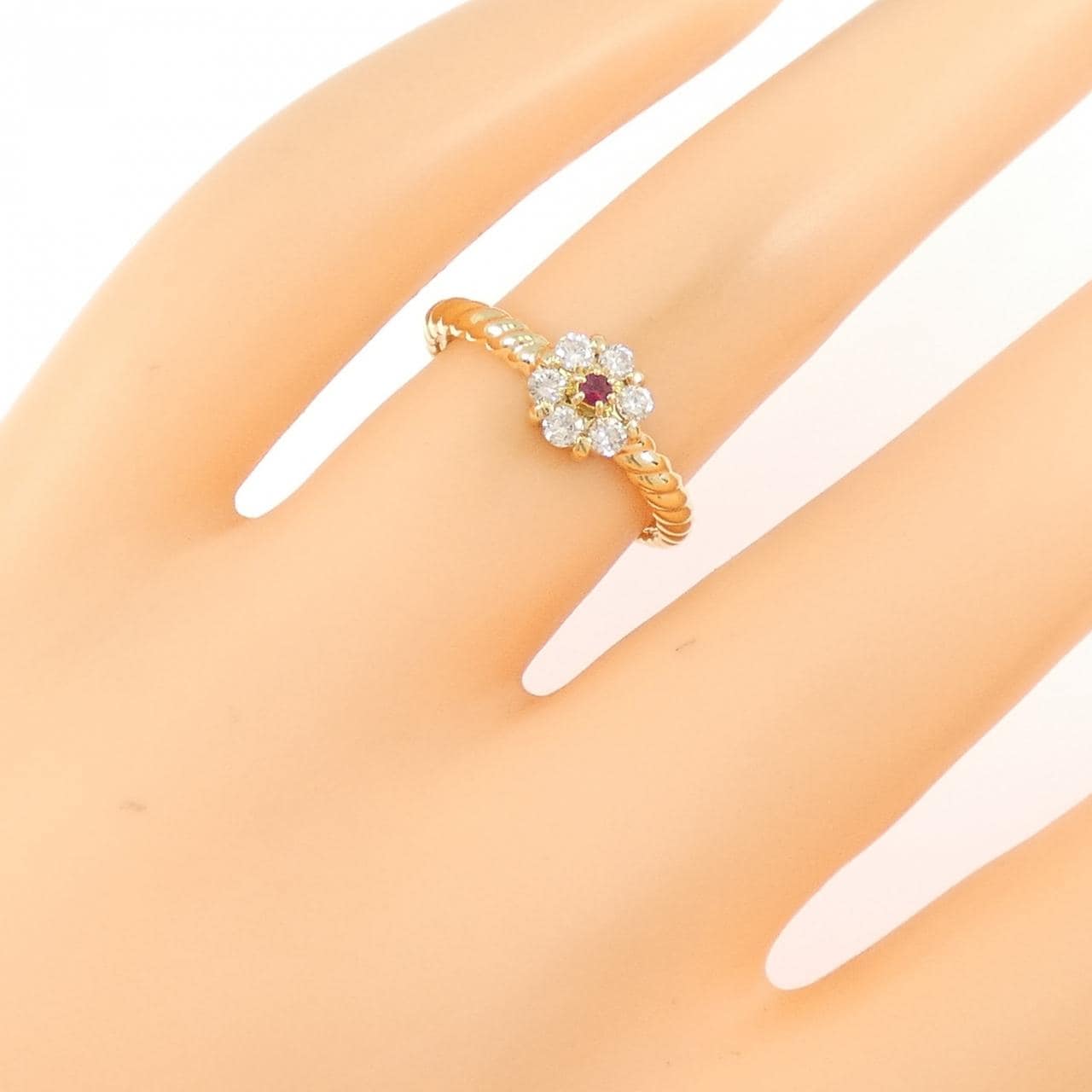 K18YG フラワー ルビー リング 0.08CT