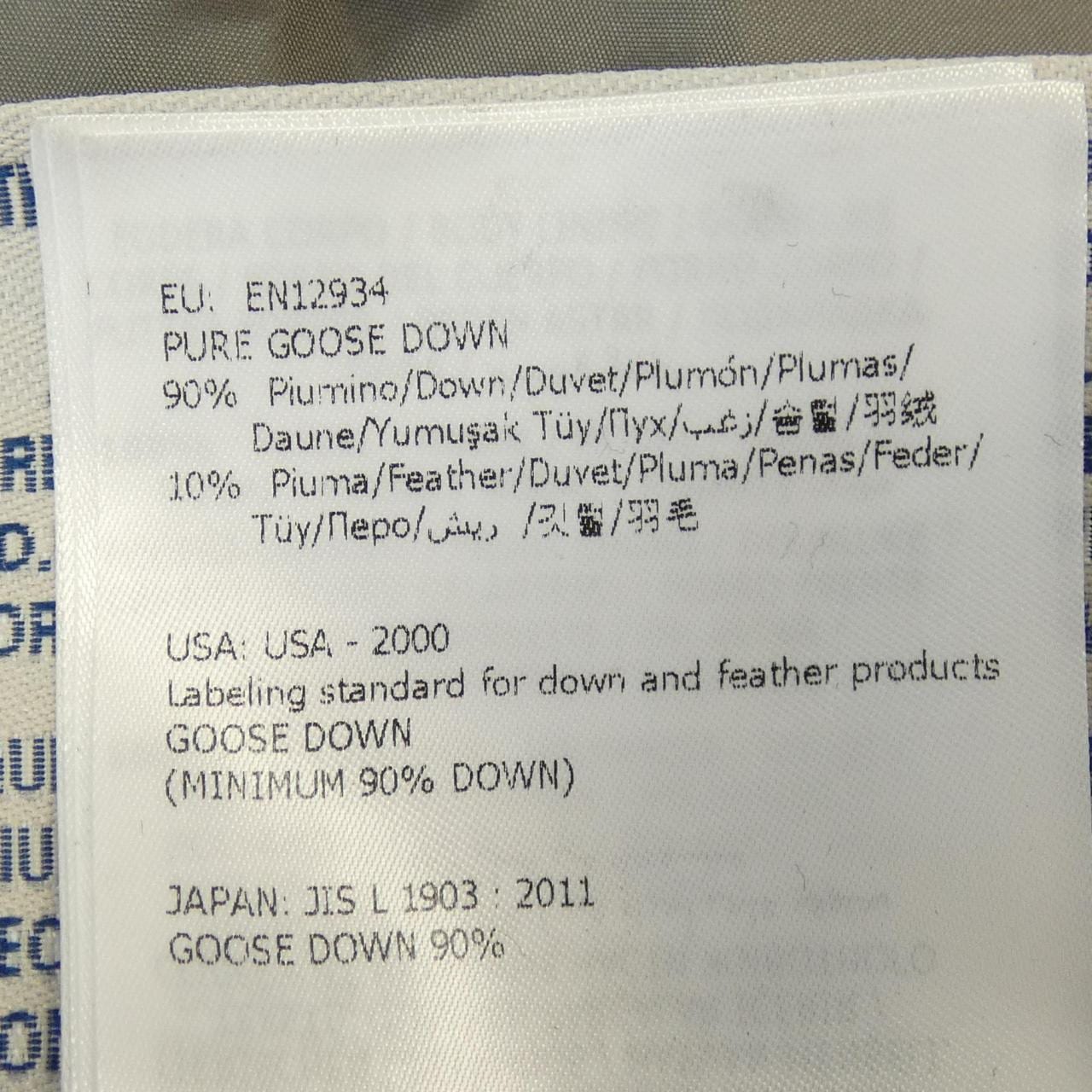 モンクレール MONCLER 20918402800 ダウンジャケット