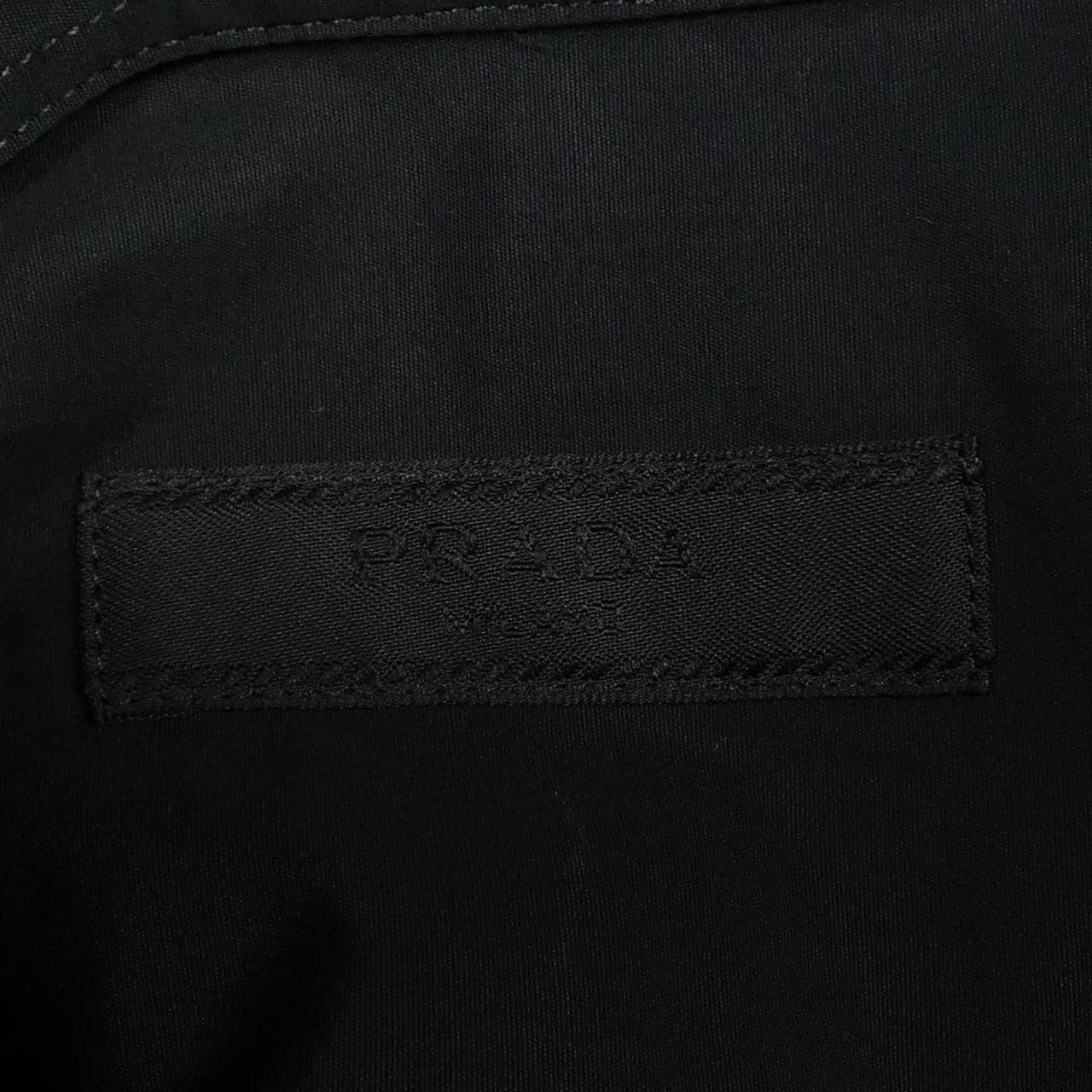 プラダ PRADA トライアングルロゴ UCN549 SOOO 1XV2 シャツ