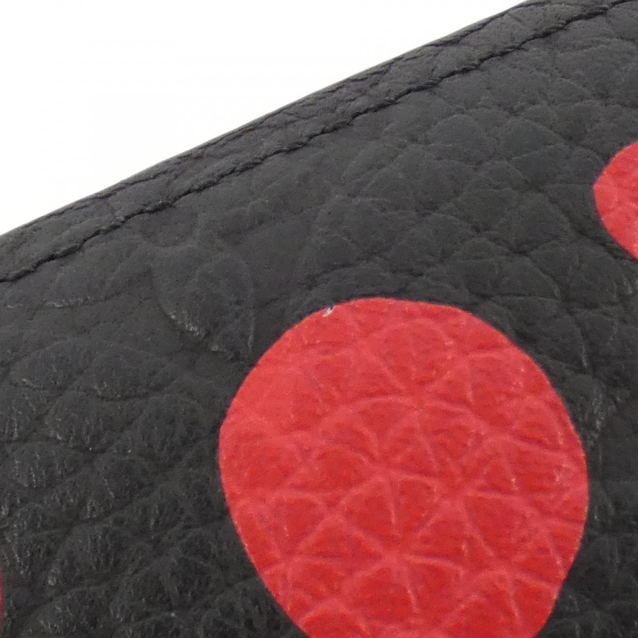 LOUIS VUITTON Taurillon (LV x YK) Portefeuille Slender M81902 Billfold
