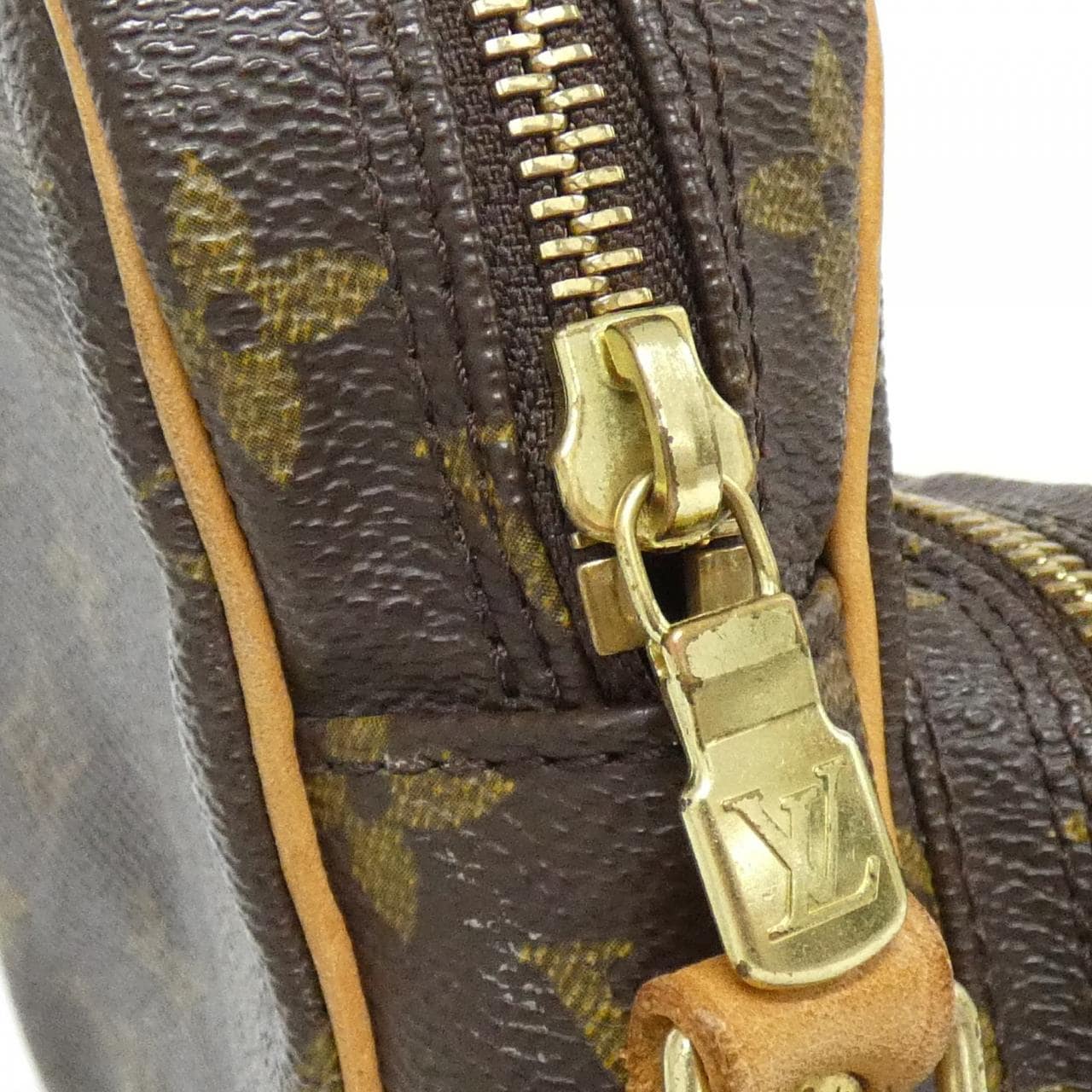 ルイヴィトン モノグラム アマゾン M45236 ショルダーバッグ