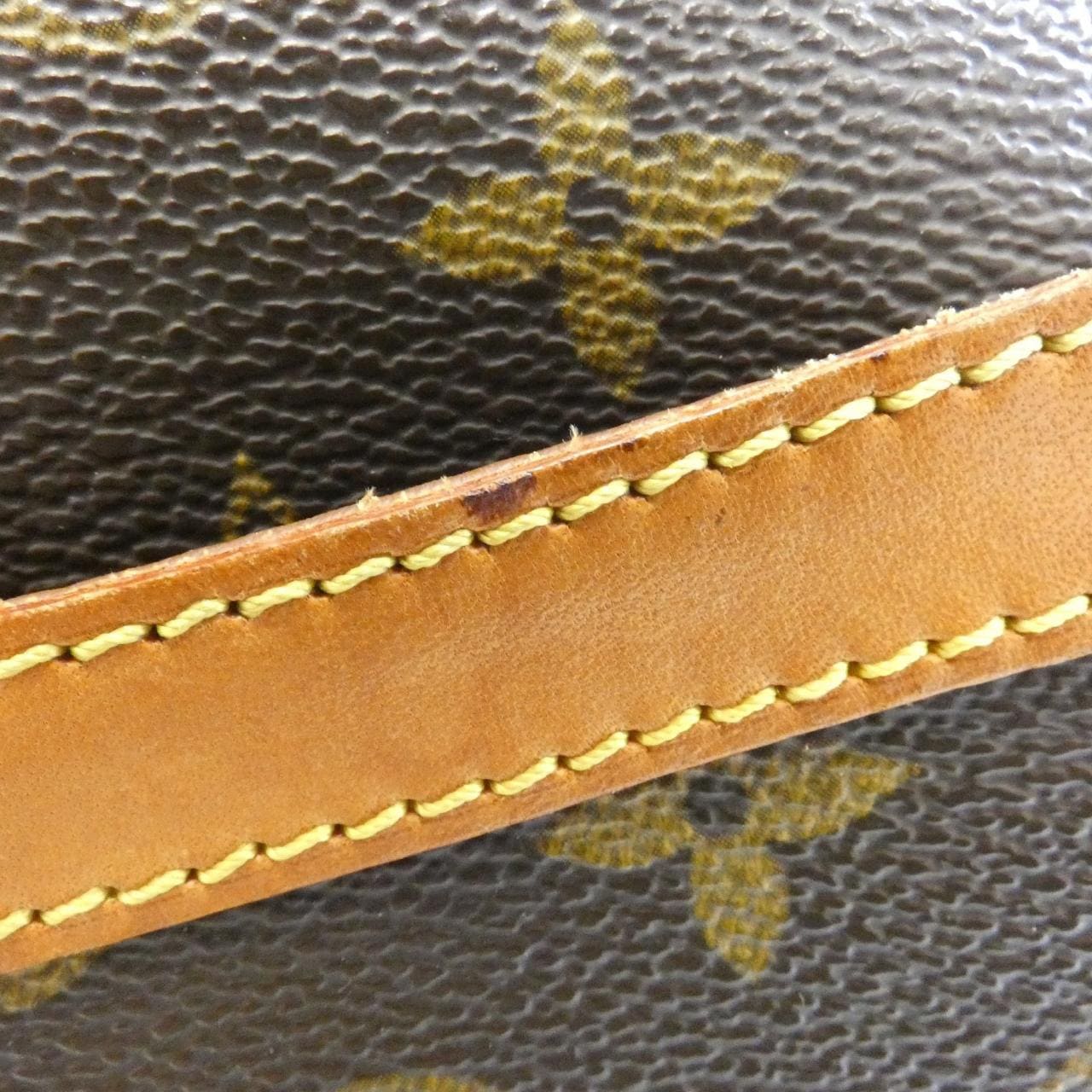 ルイヴィトン モノグラム ブロワ M51221 ショルダーバッグ