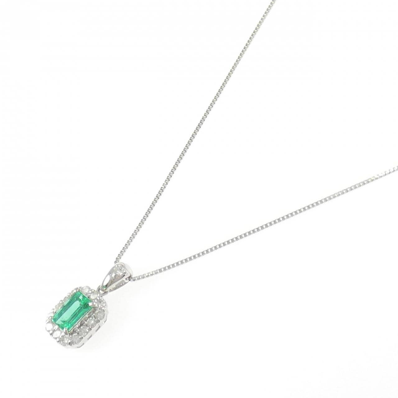 PT900/PT850 エメラルド ネックレス 0.59CT