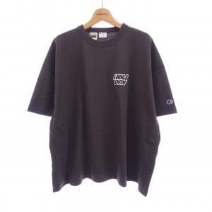 ホリデイ HOLIDAY CHAMPION Tシャツ