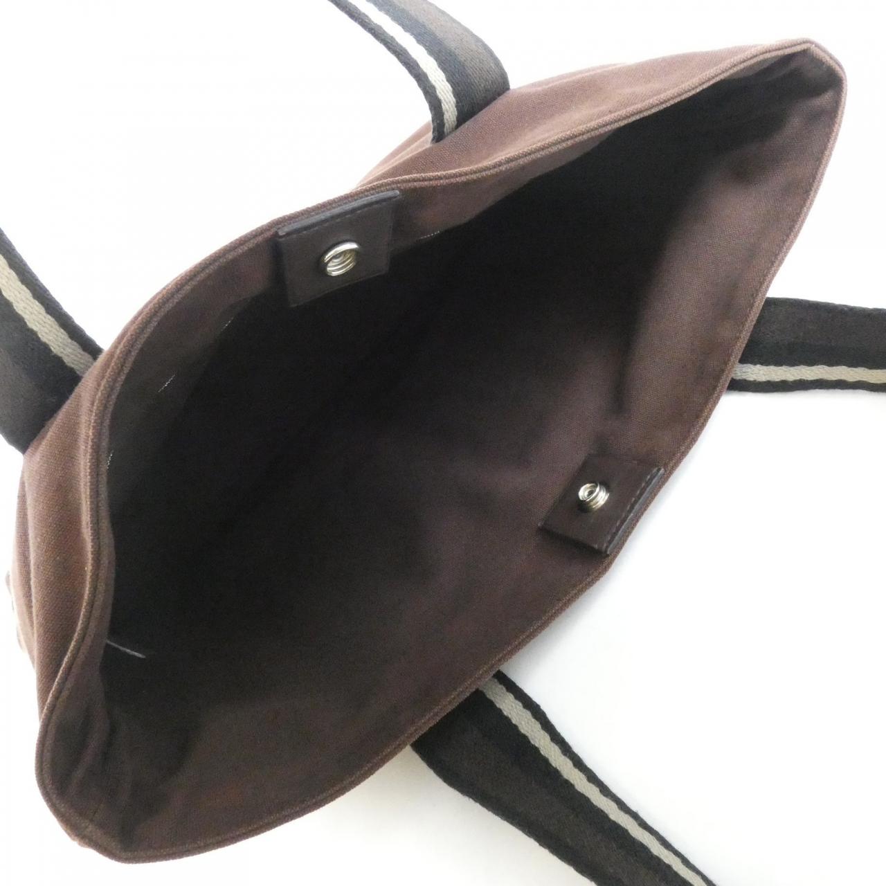 エルメス トロカ ホリゾンタル MM 049233CK バッグ