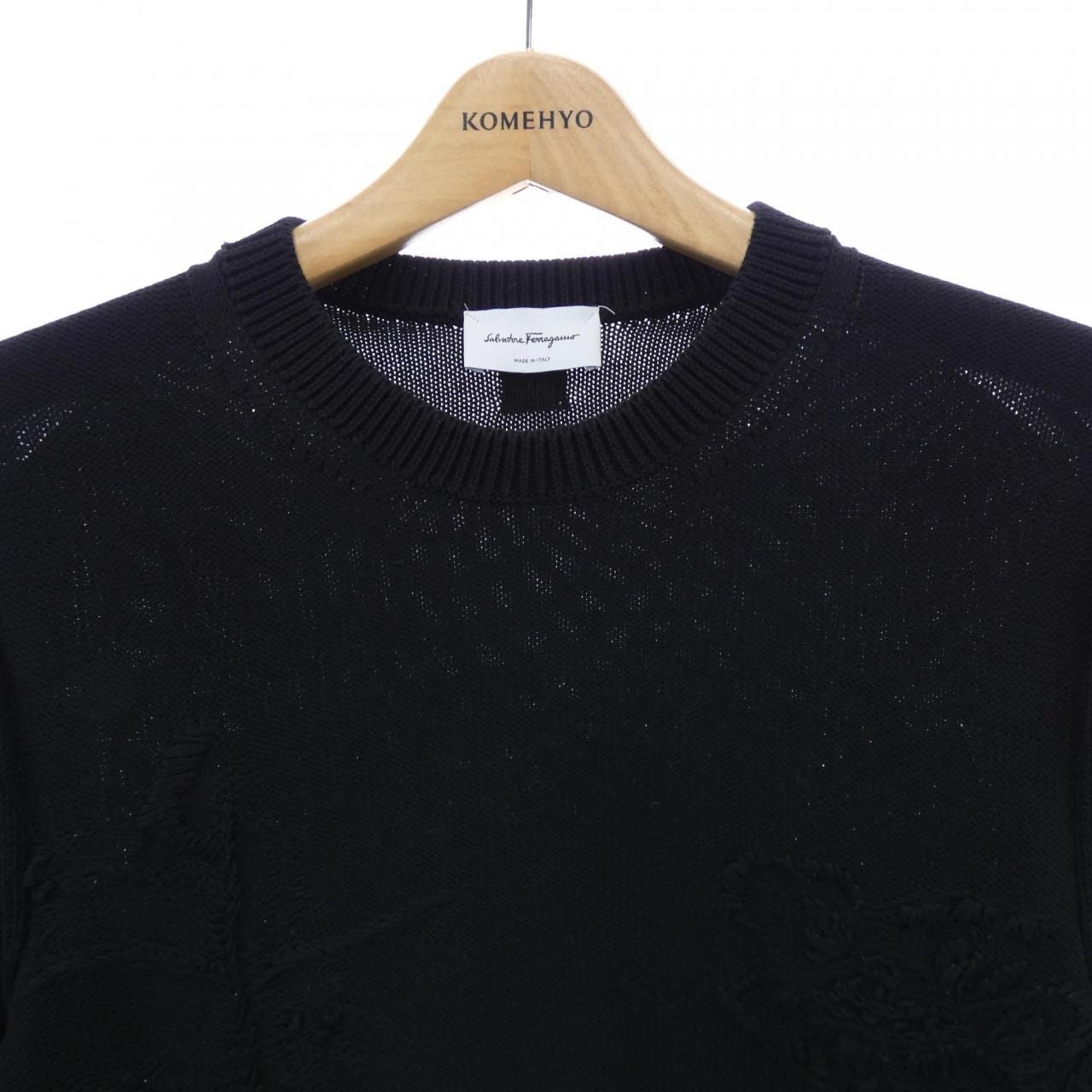 サルヴァトーレフェラガモ SALVATORE FERRAGAMO 120667 ニット