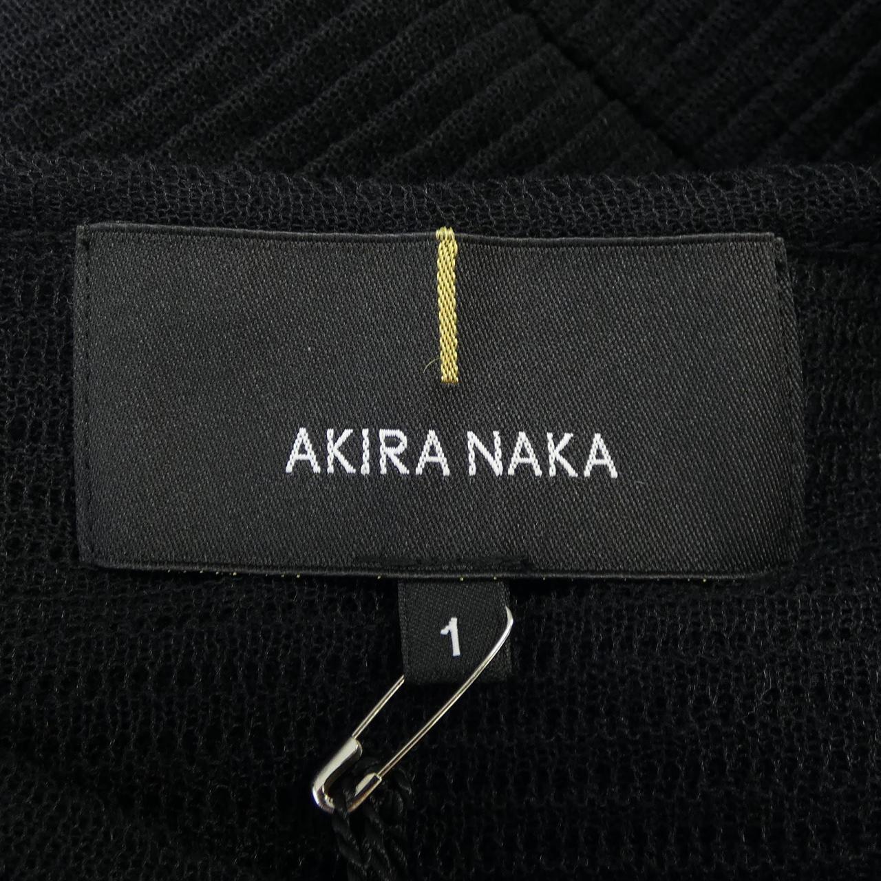アキラナカ AKIRA NAKA トップス