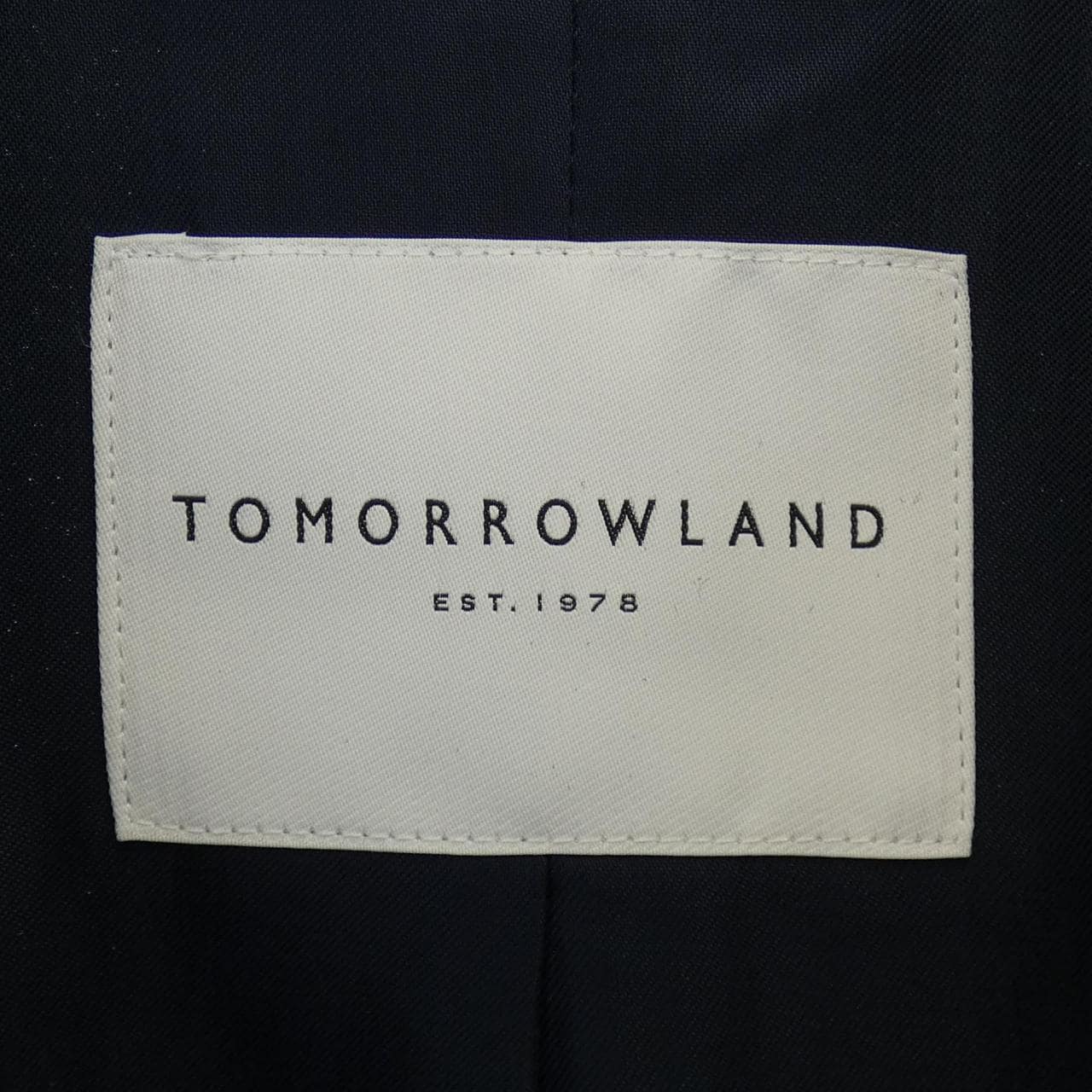 トゥモローランド TOMORROW LAND スーツ