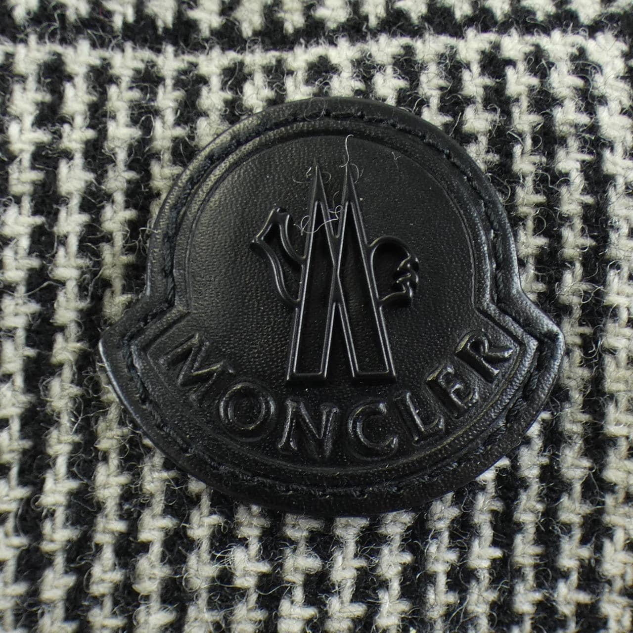 モンクレール MONCLER BESS ダウンジャケット