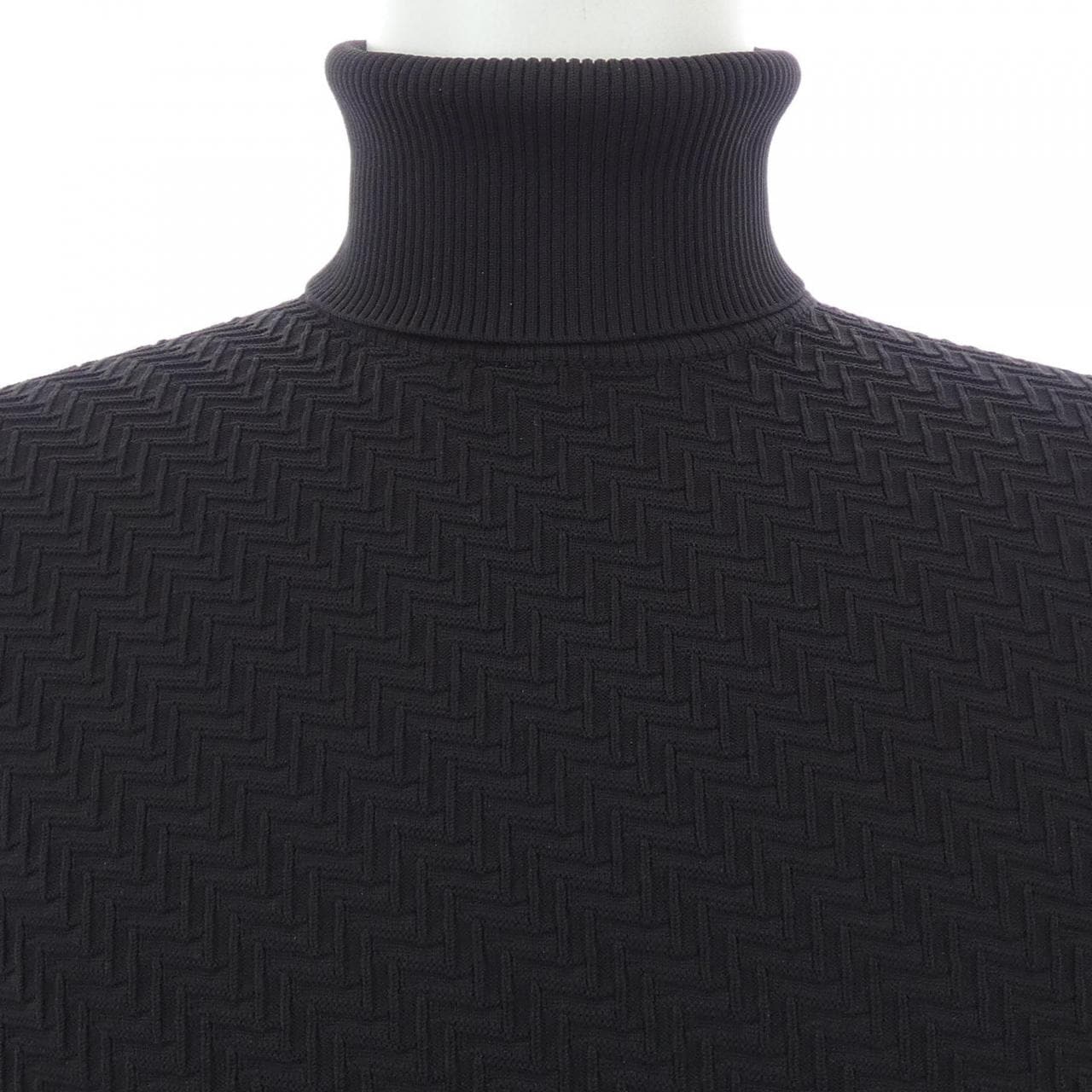 プラダ PRADA トライアングルロゴ UMR605 SOOO 15G0 ニット