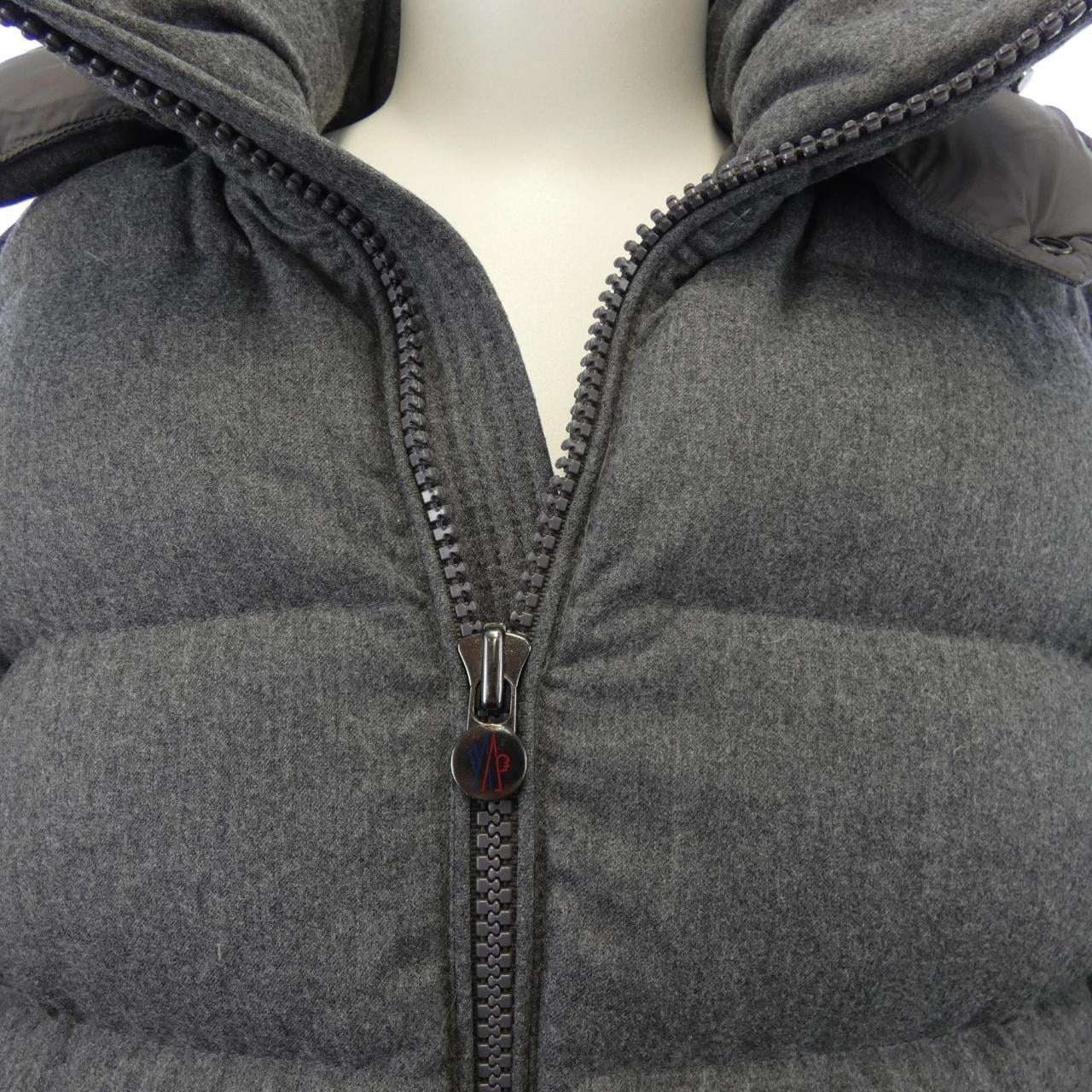 モンクレール MONCLER MONTGENEVRE ダウンジャケット