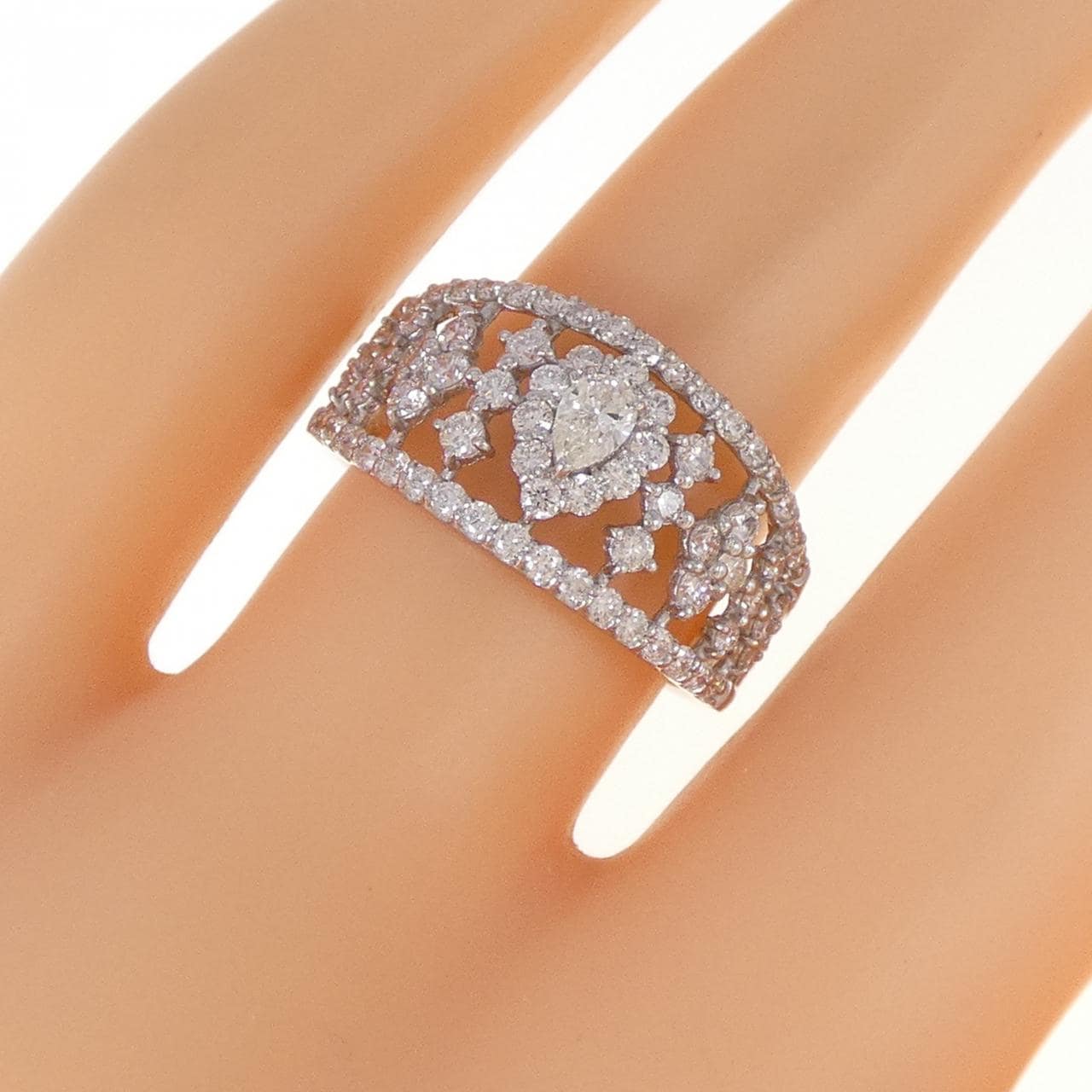 [BRAND NEW] PT900 Diamond Ring 1.00CT