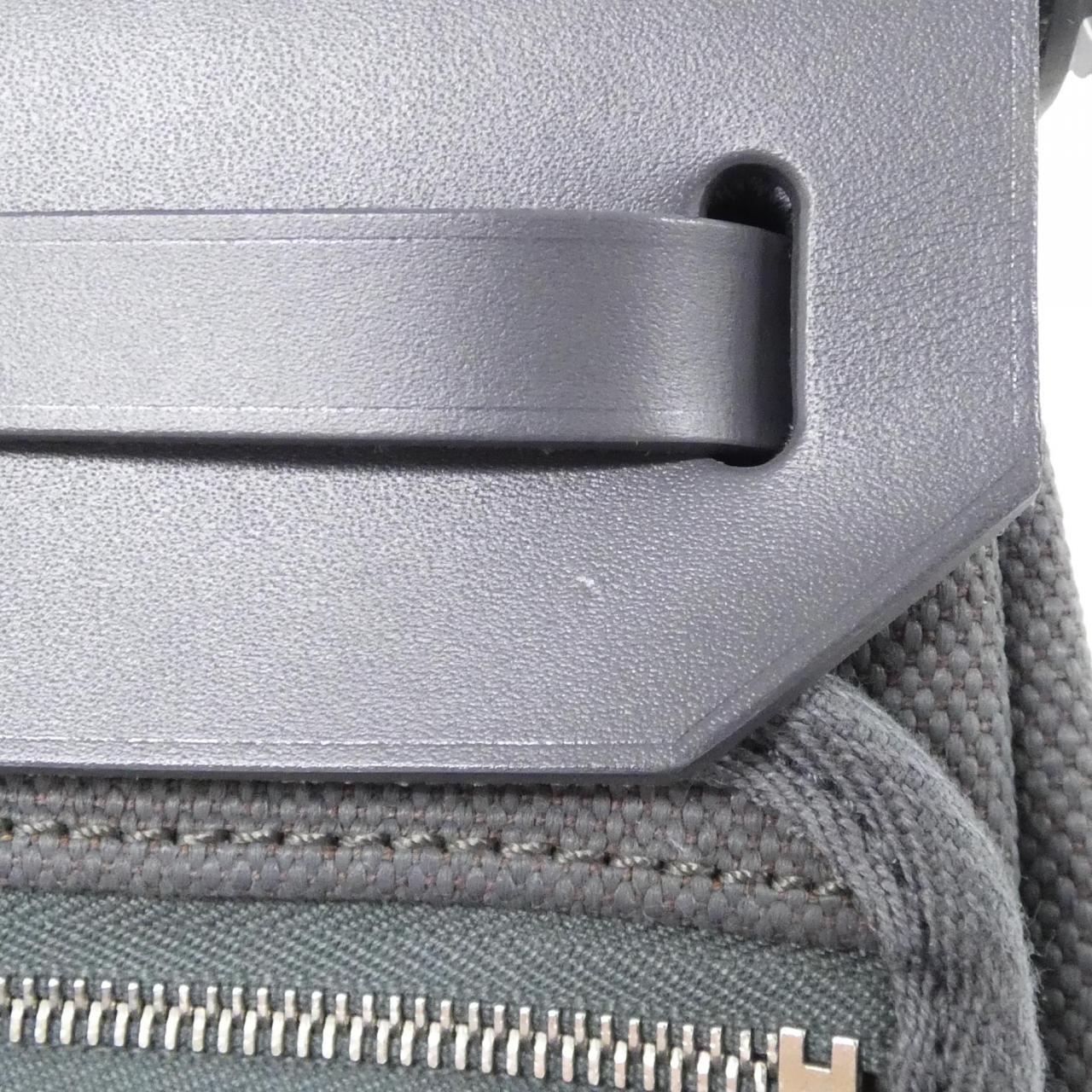 エルメス エールバッグ ジップ 20cm 086430CK ショルダーバッグ