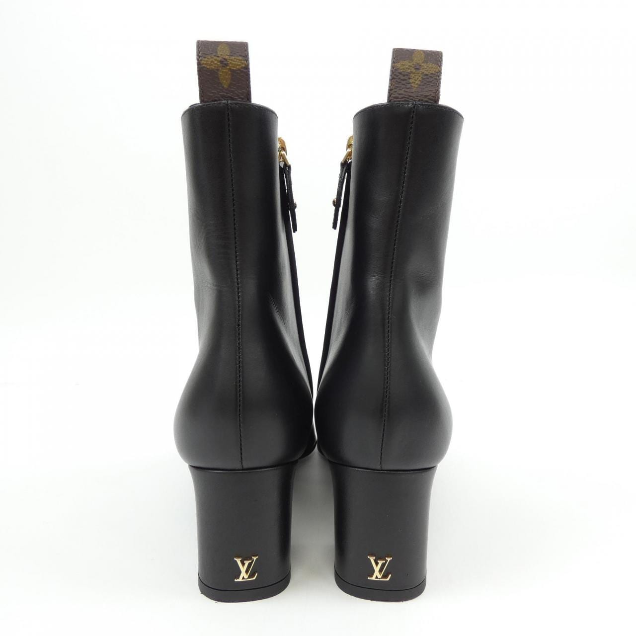 ルイヴィトン LOUIS VUITTON ブーツ