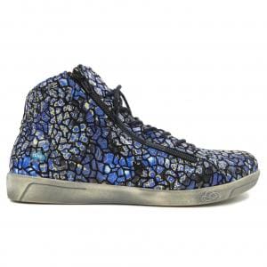 CLOUD スニーカー