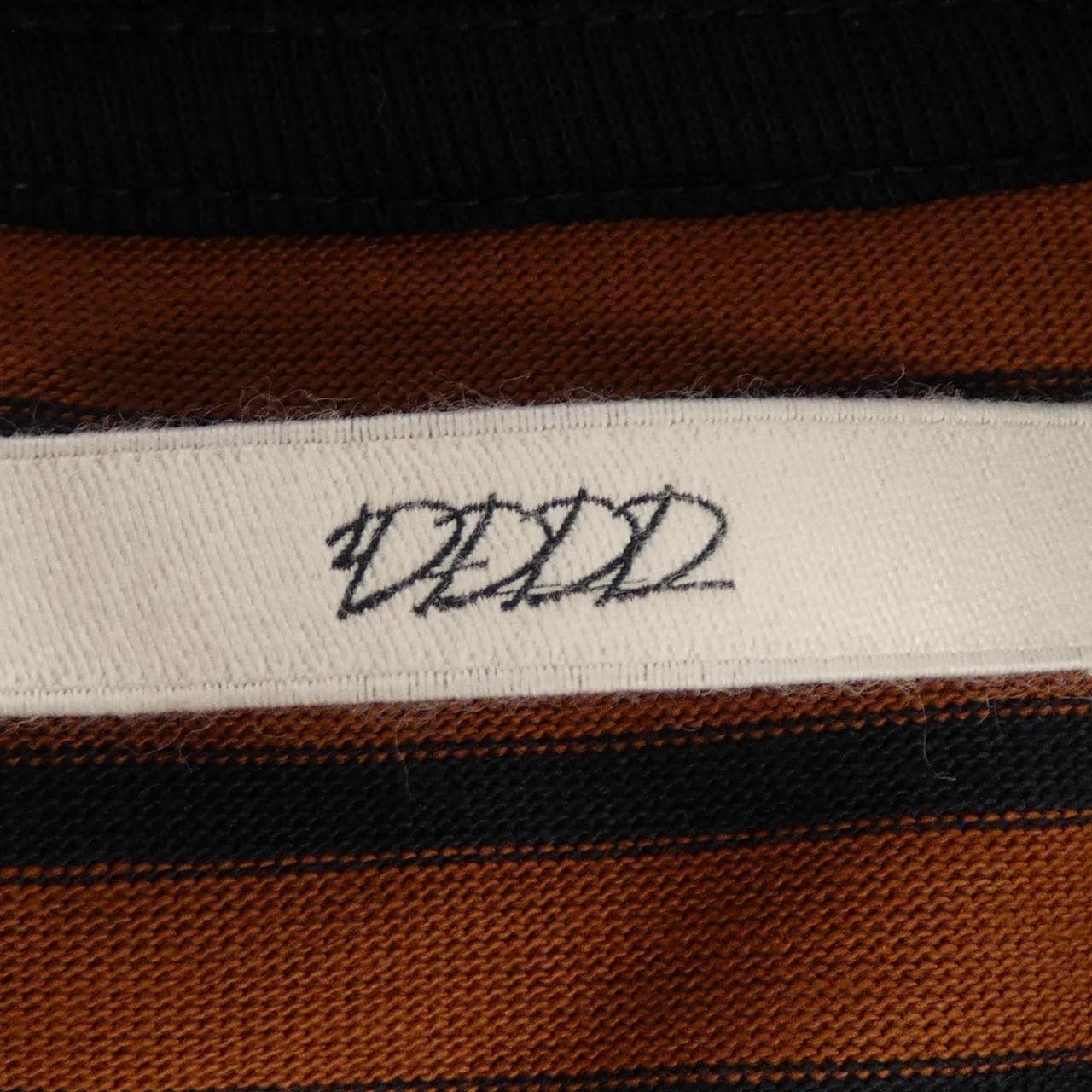 DDDD 0717003 Tシャツ